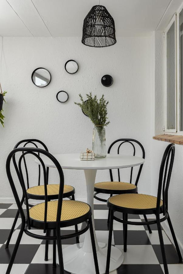 Apartment Plomarion 1 Cape Town