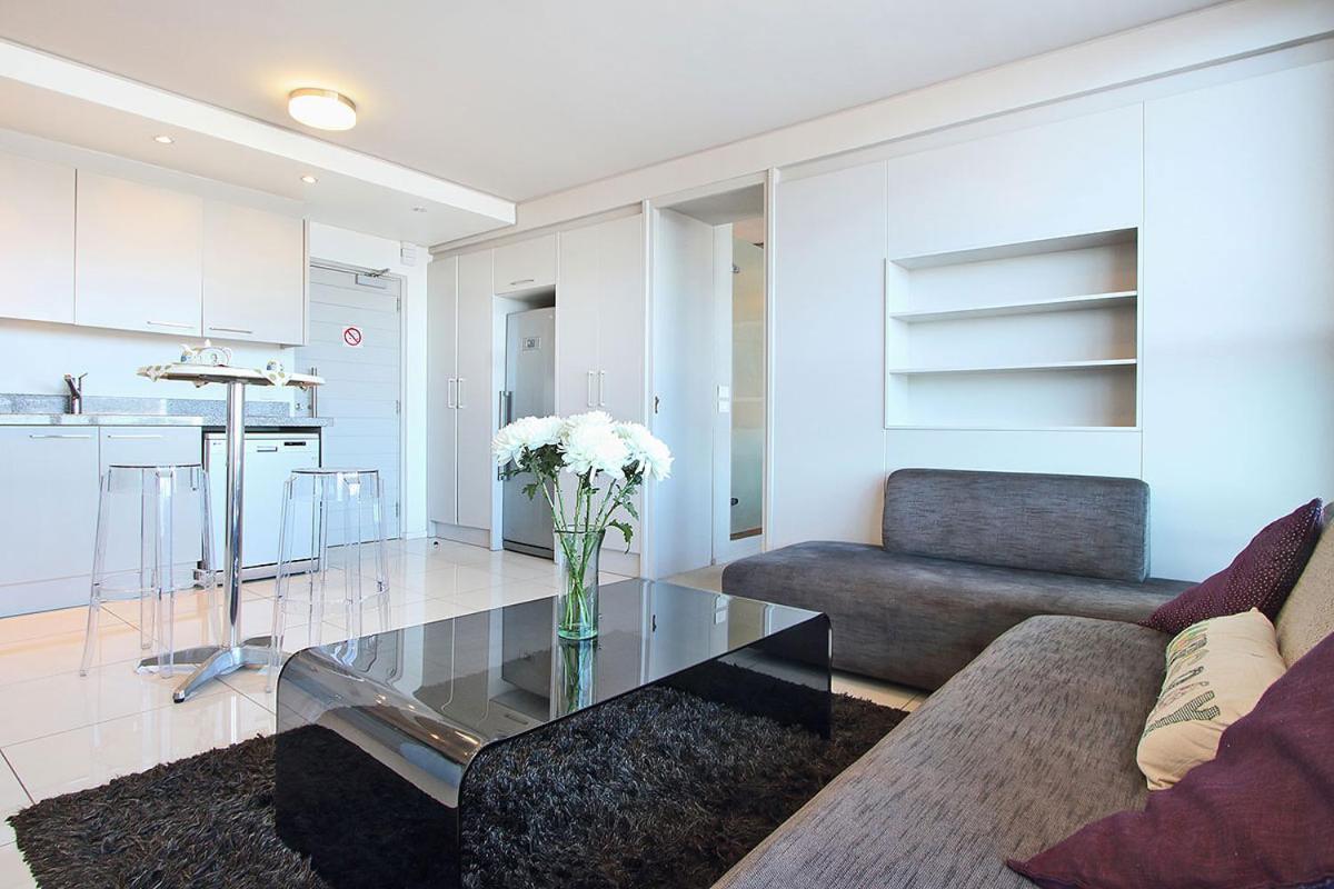 The Legacy 1 Bedroom * Cape Town