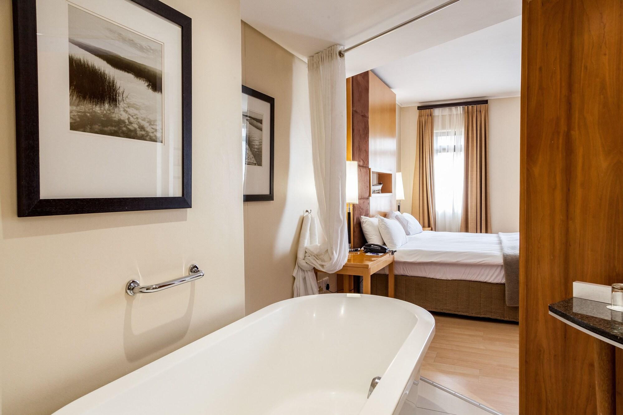Aparthotel Island Club &