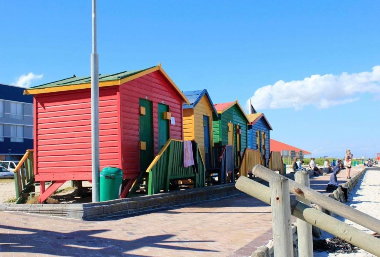 False Bay * Cape Town