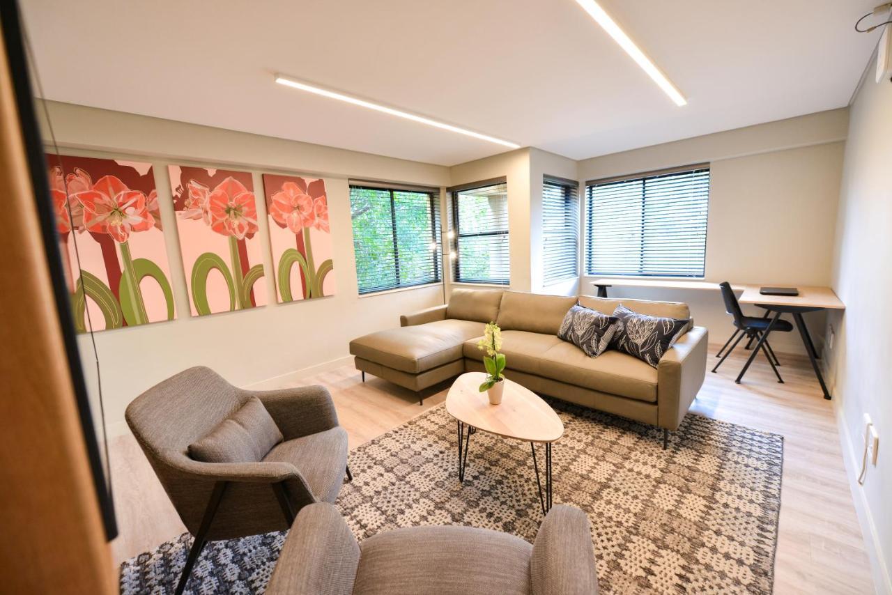 Aparthotel Africa House 3*
