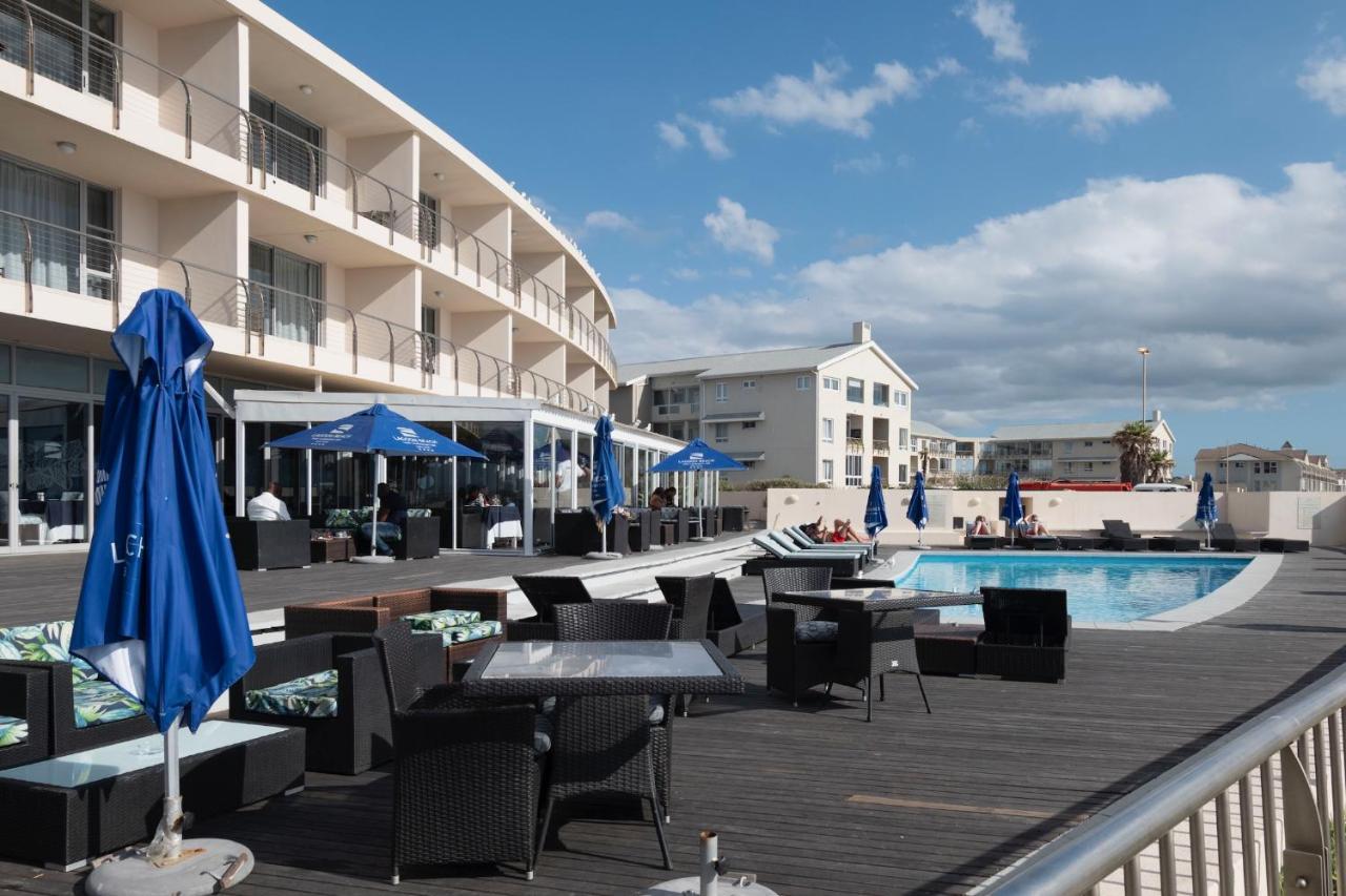 Oceanfront In Lagoon