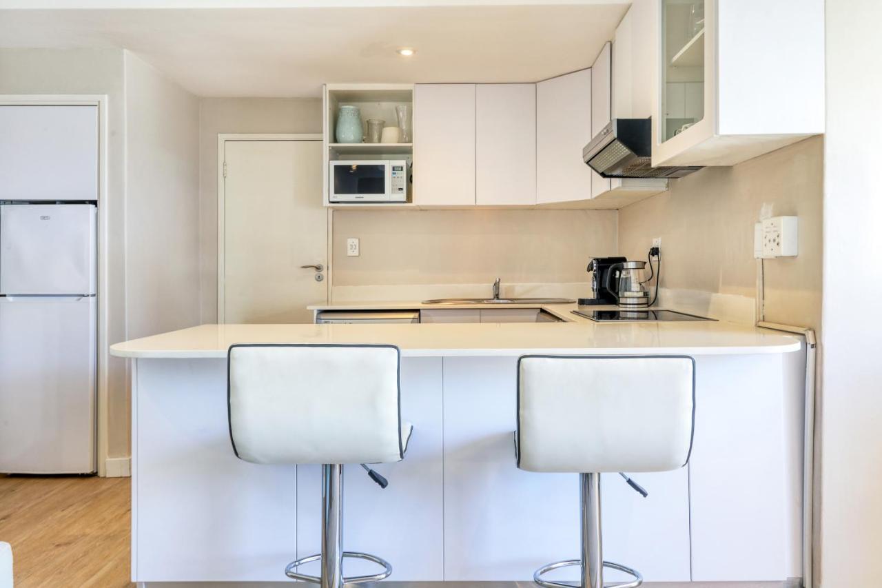 Palm - 100m From Camps Bay Apartment *