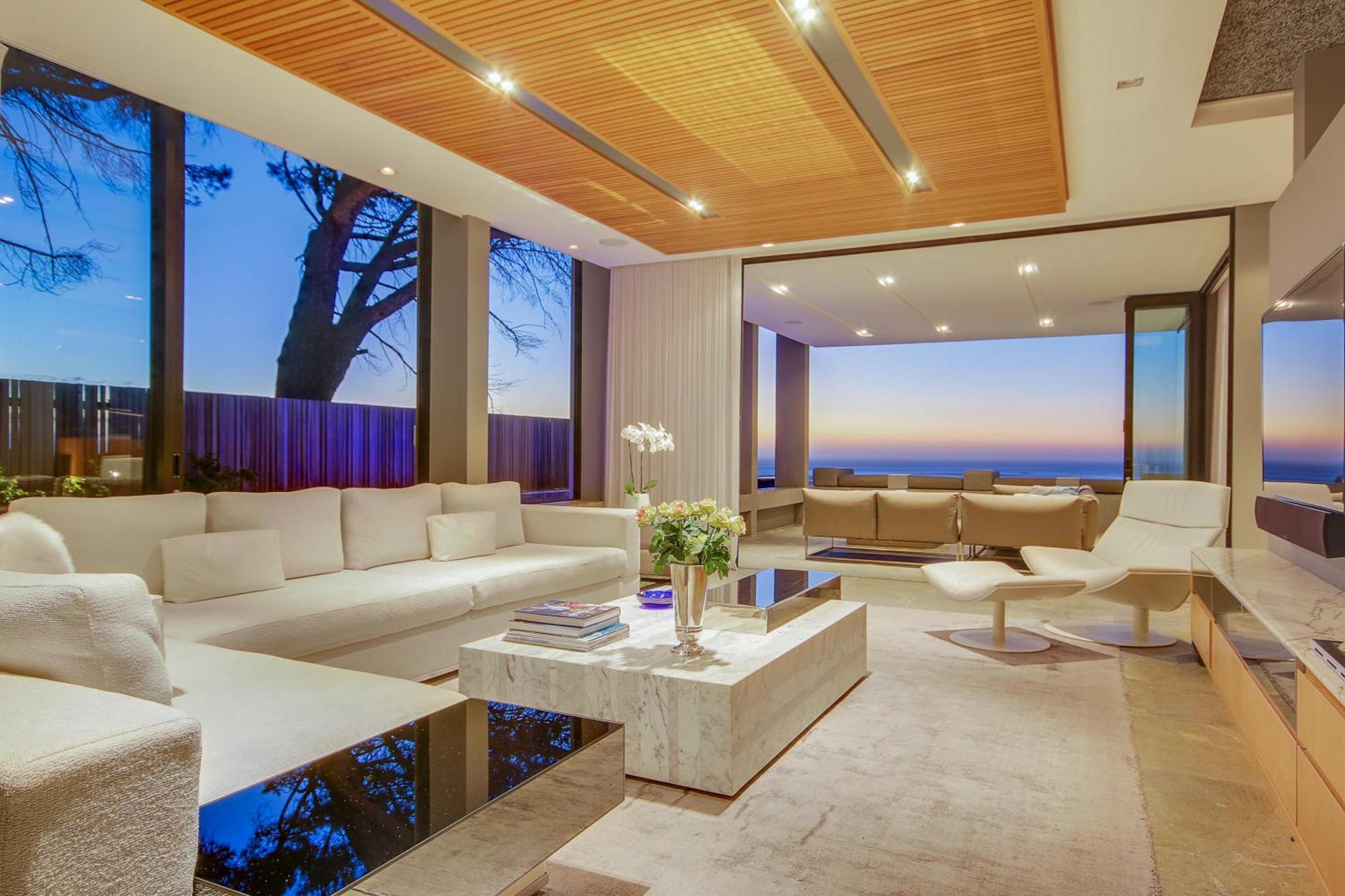 Geneva House Villa *