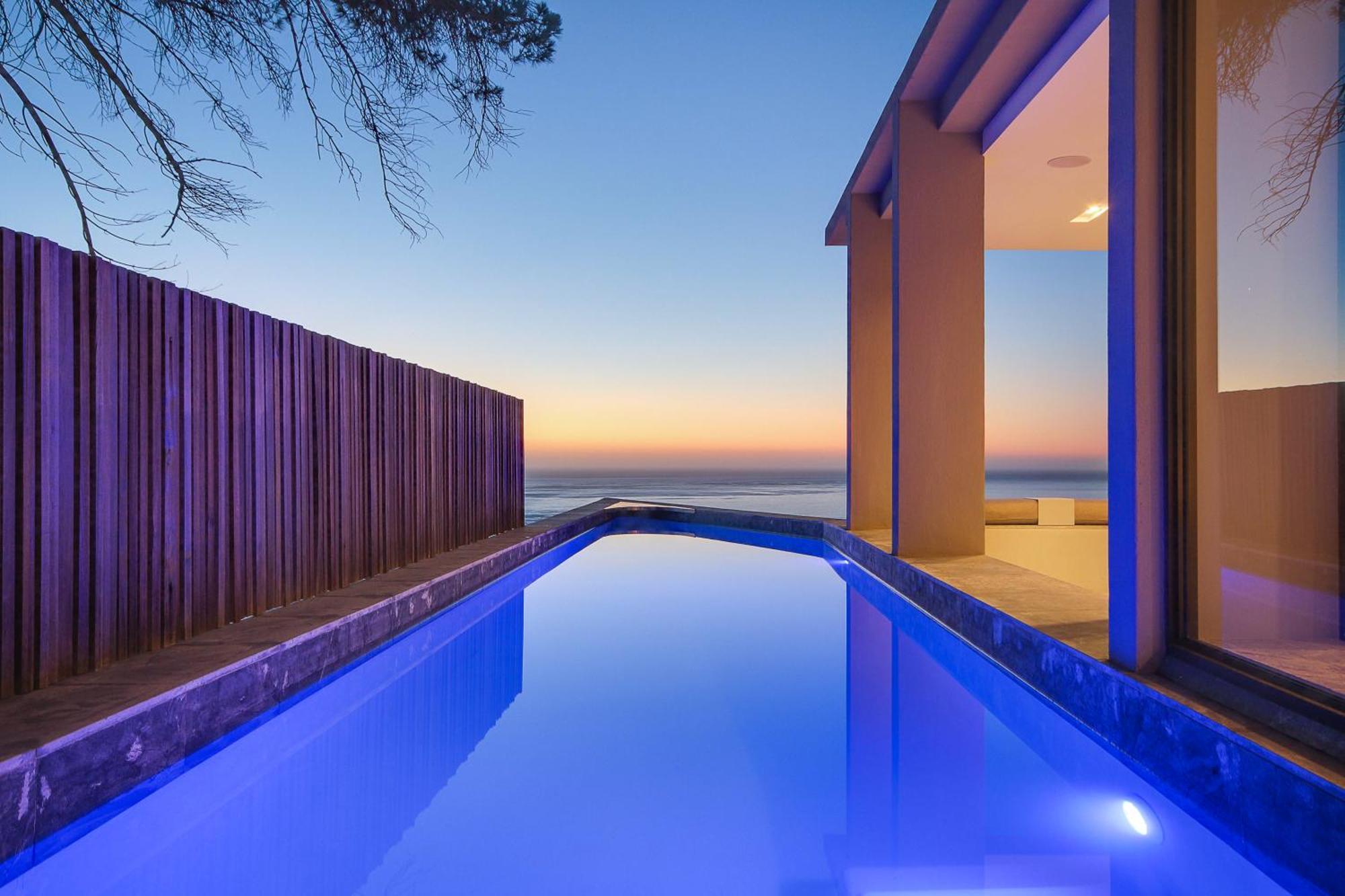 Geneva House *