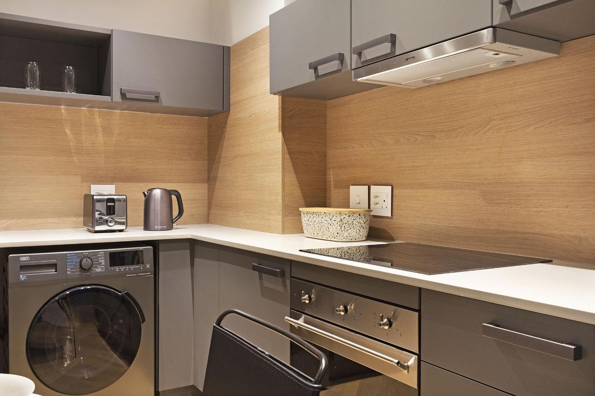 Bridgewater View 415 By Host Agents