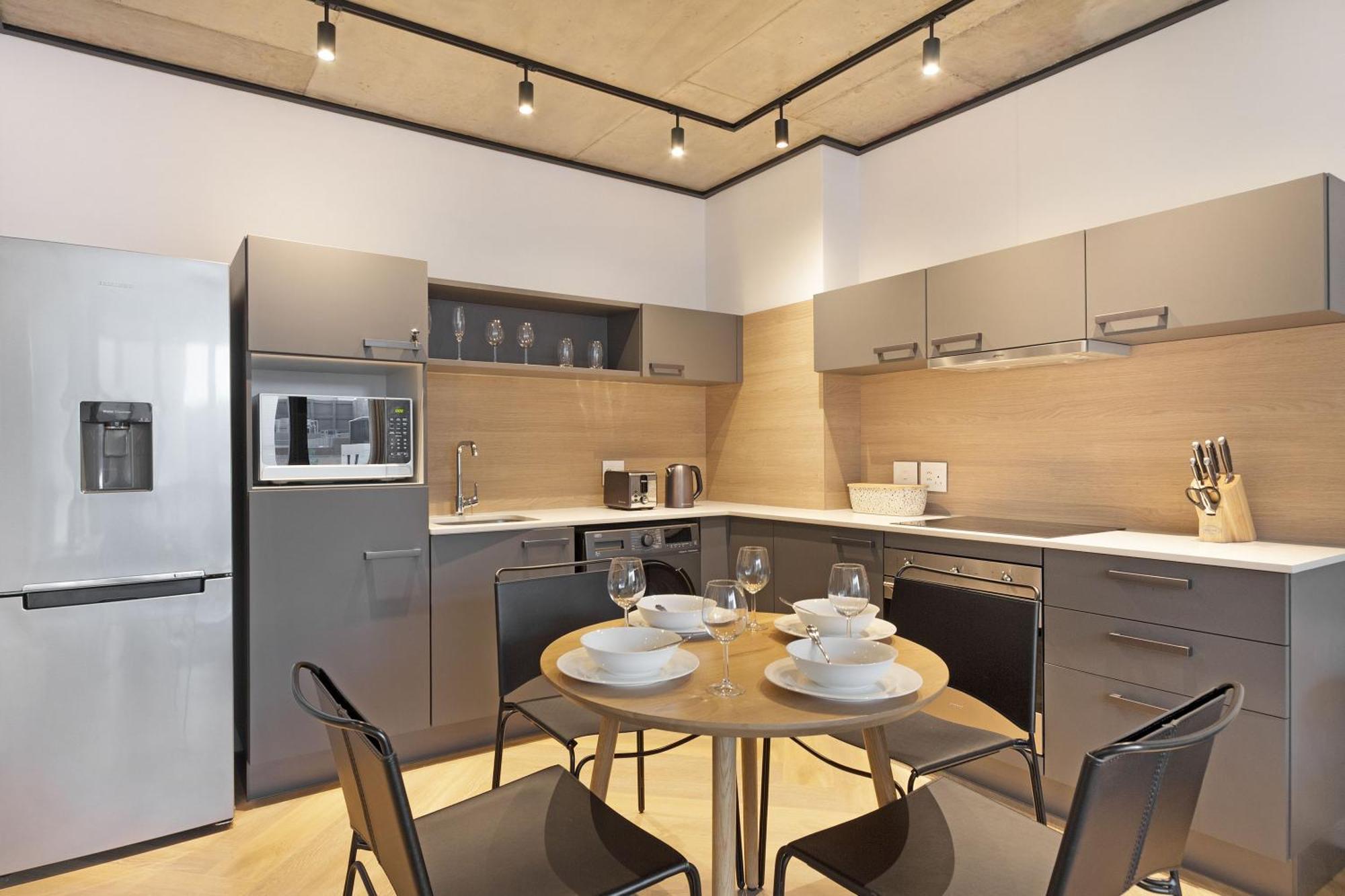 Bridgewater View 415 By Host Agents * Cape Town