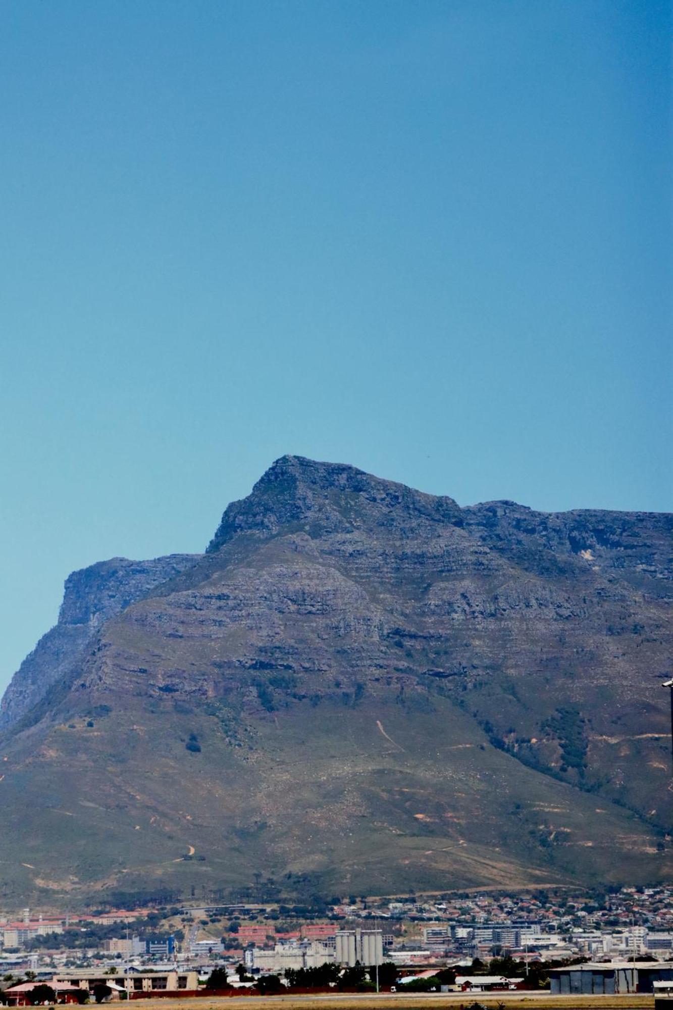 Hotel Marriott Crystal Towers Cape Town