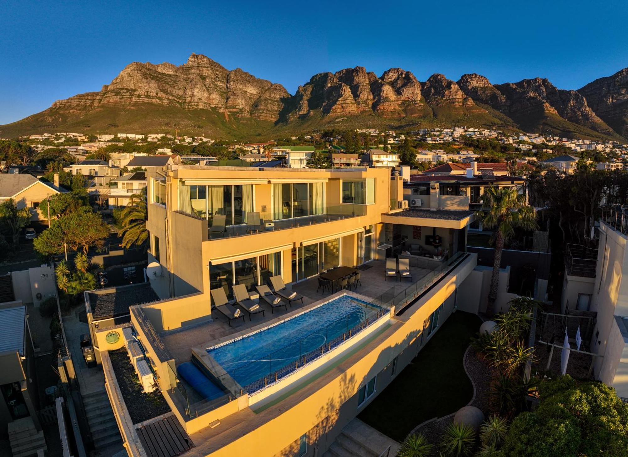 26onfirst - Ups, Sea Views And Personalised Services * Cape Town