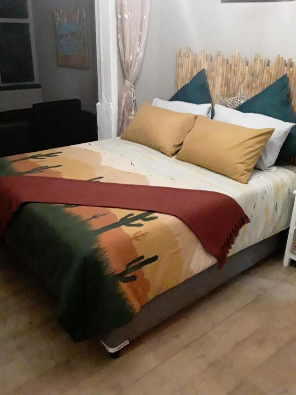 Guest house Haven Sea Views, Fritzandi, Strand,