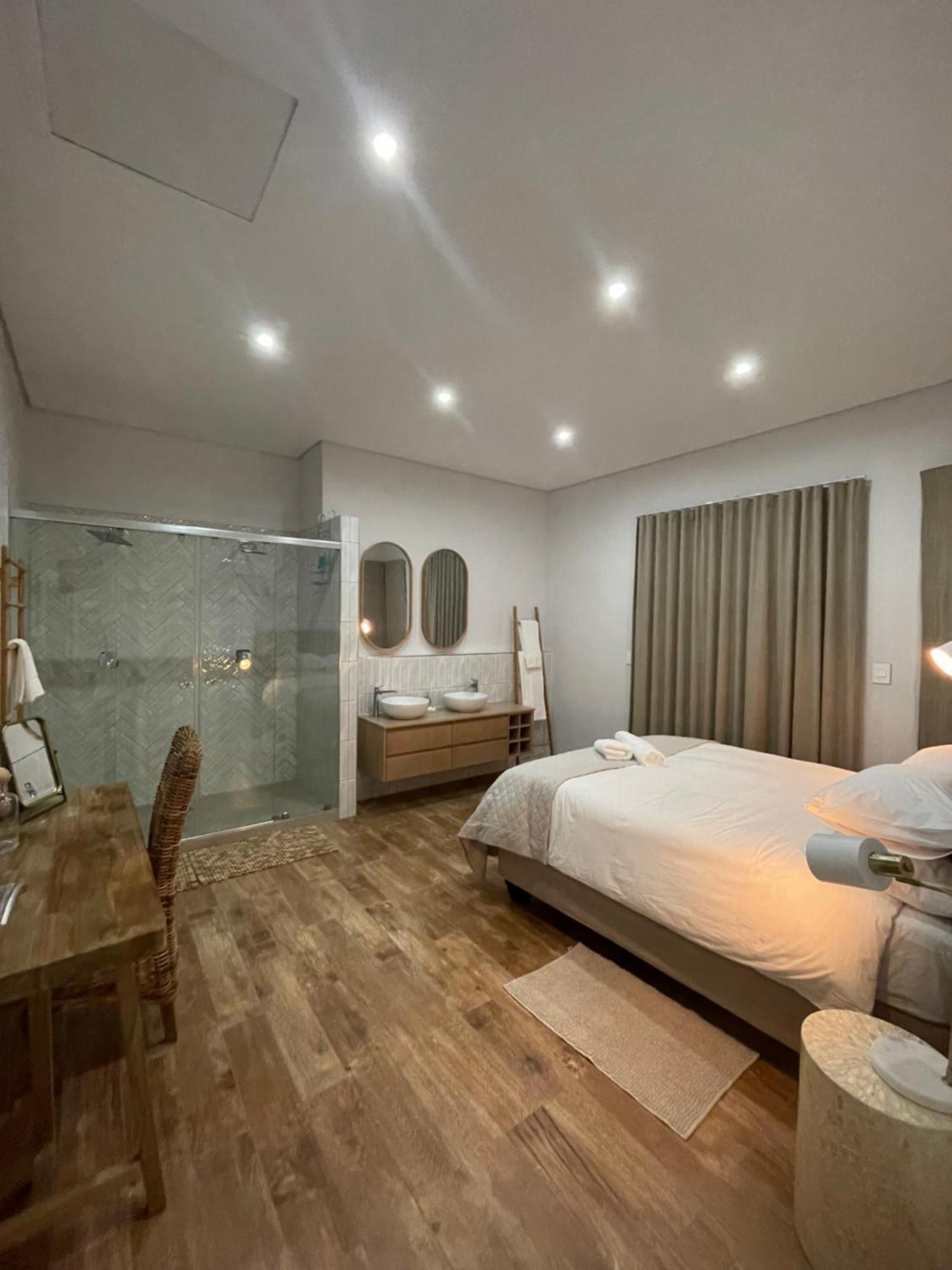 Villa 29ntanglewood Cr, Sunset Links Residential Estate *