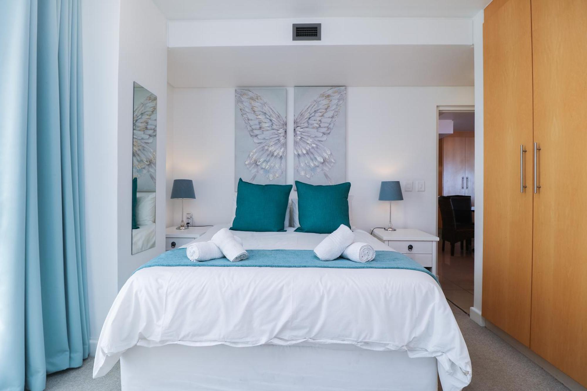 Apartment 1401 Hibernian Towers Luxury Self Catering Western Cape South Africa