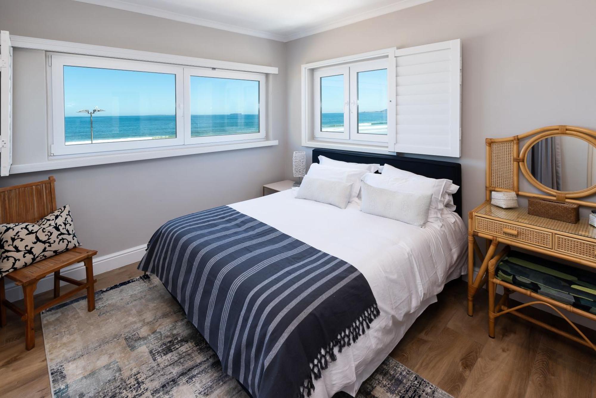 Lagoon Penthouse By Host Agents Apartment *