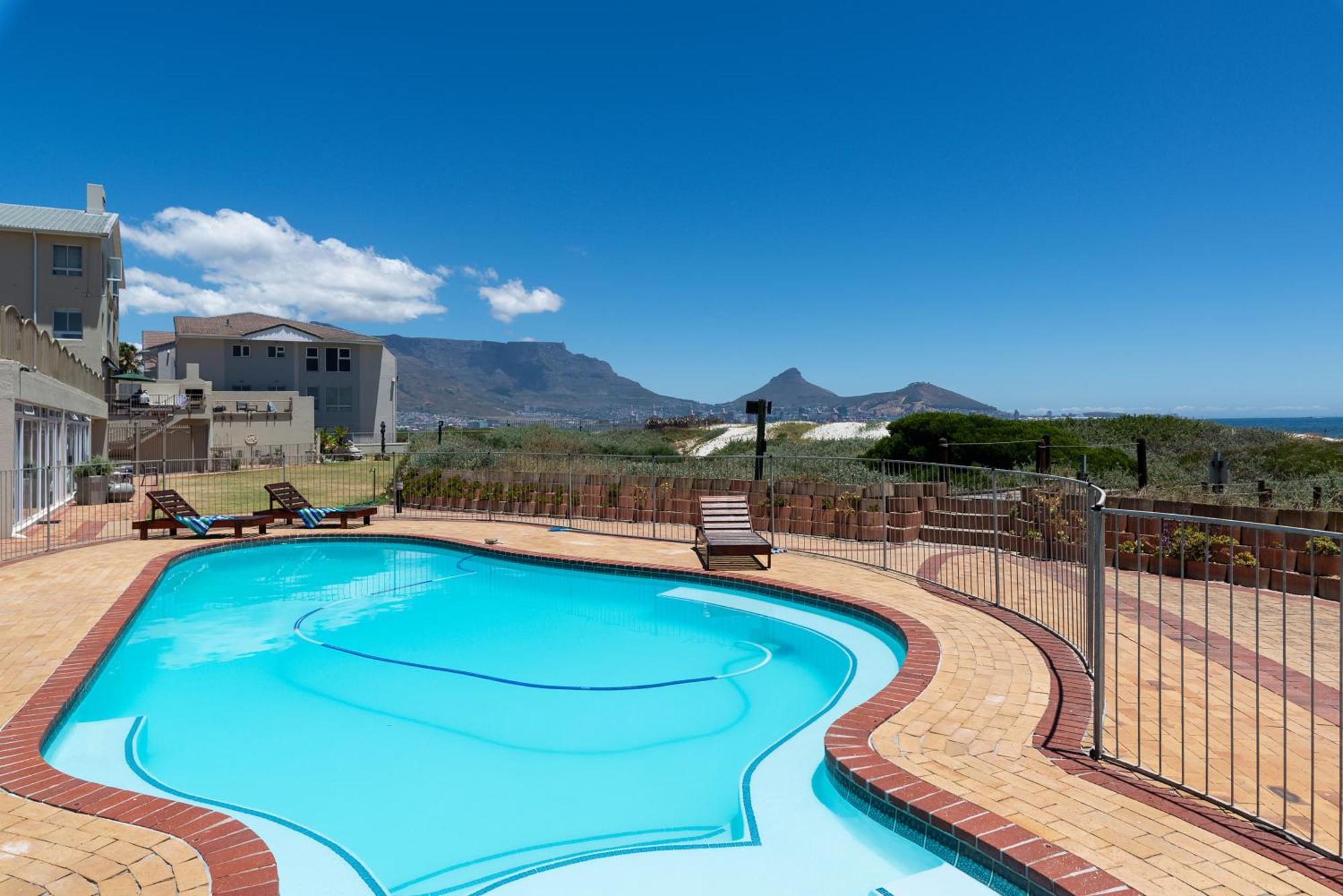 Lagoon Penthouse By Host Agents Apartment Cape Town