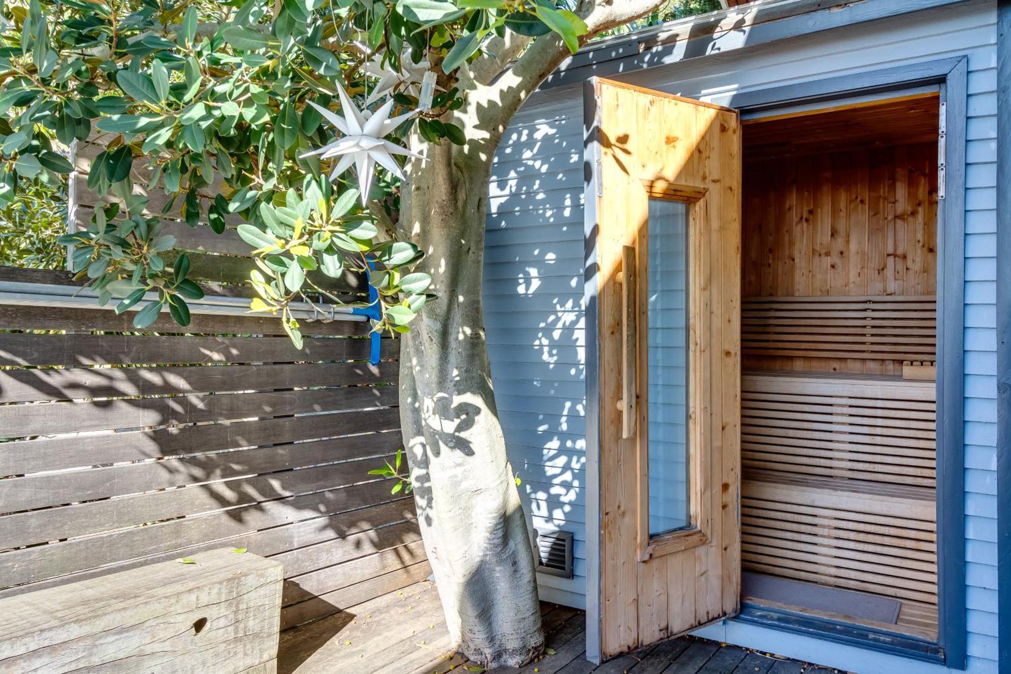 Aparthotel Sweet Greta - Garden With Solar Power Cape Town