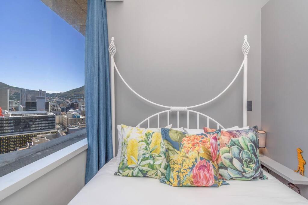 Colourful Apartment Cape Town