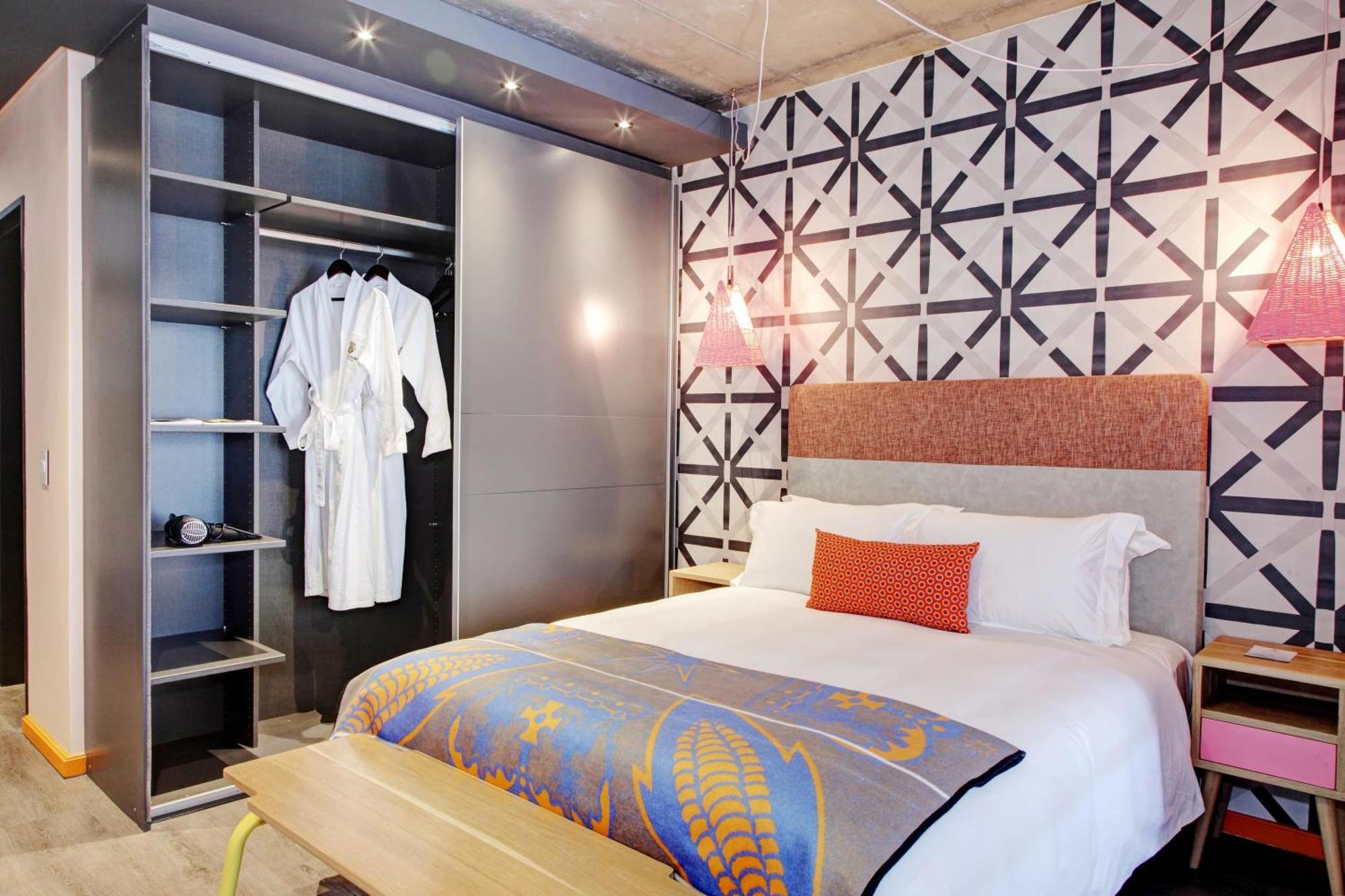 Apartment 433 Wex1 By Perch With Daily Housekeeping