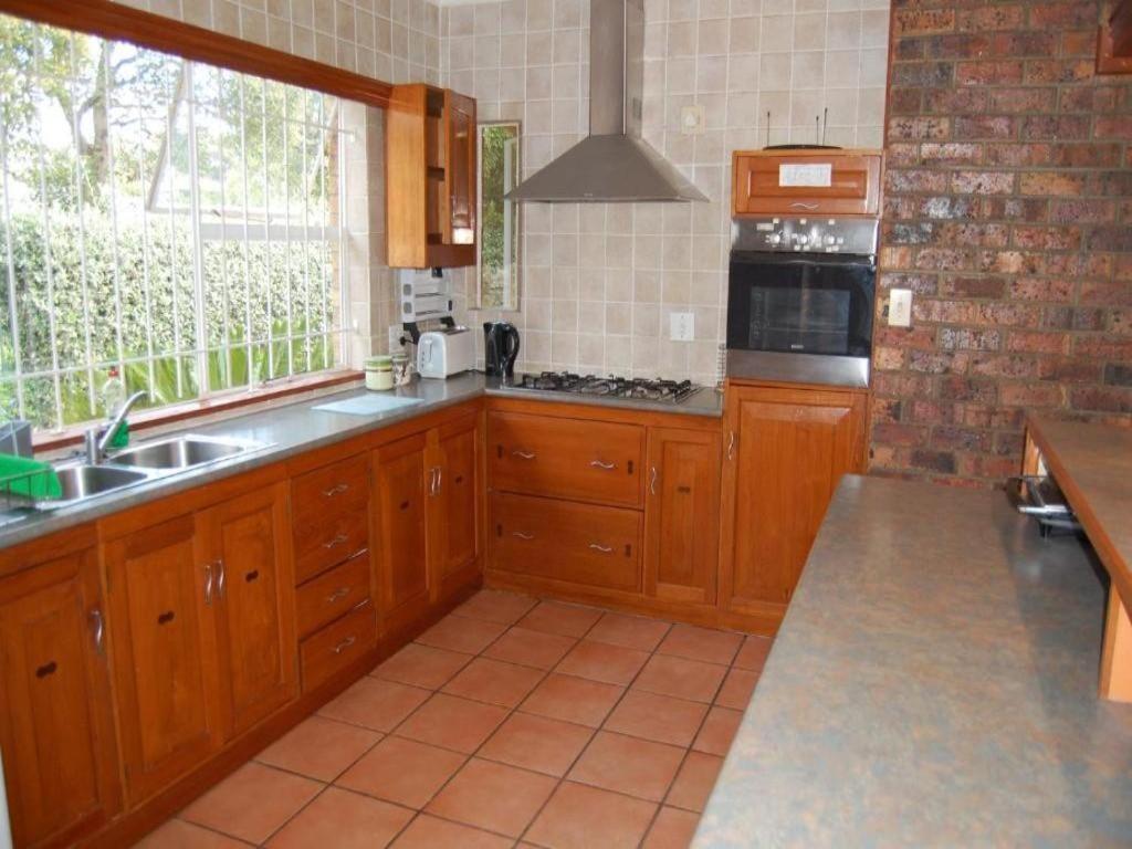 Ascot Gardens Self Catering Guest house