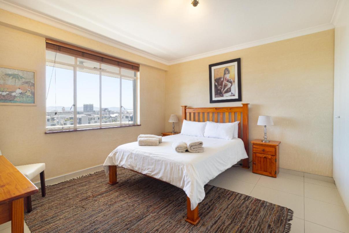 Devonshire 2 Bed Point Apartment Cape Town