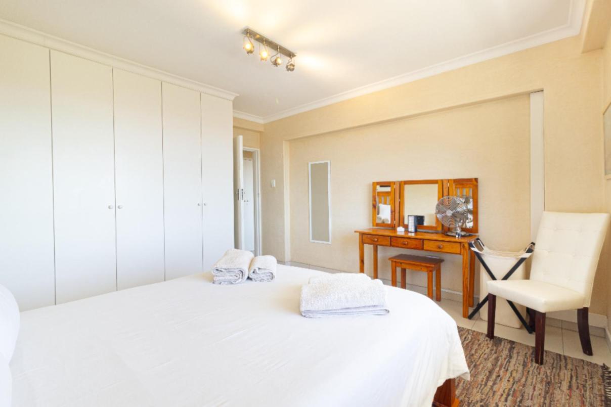 Apartment Devonshire 2 Bed Point Cape Town