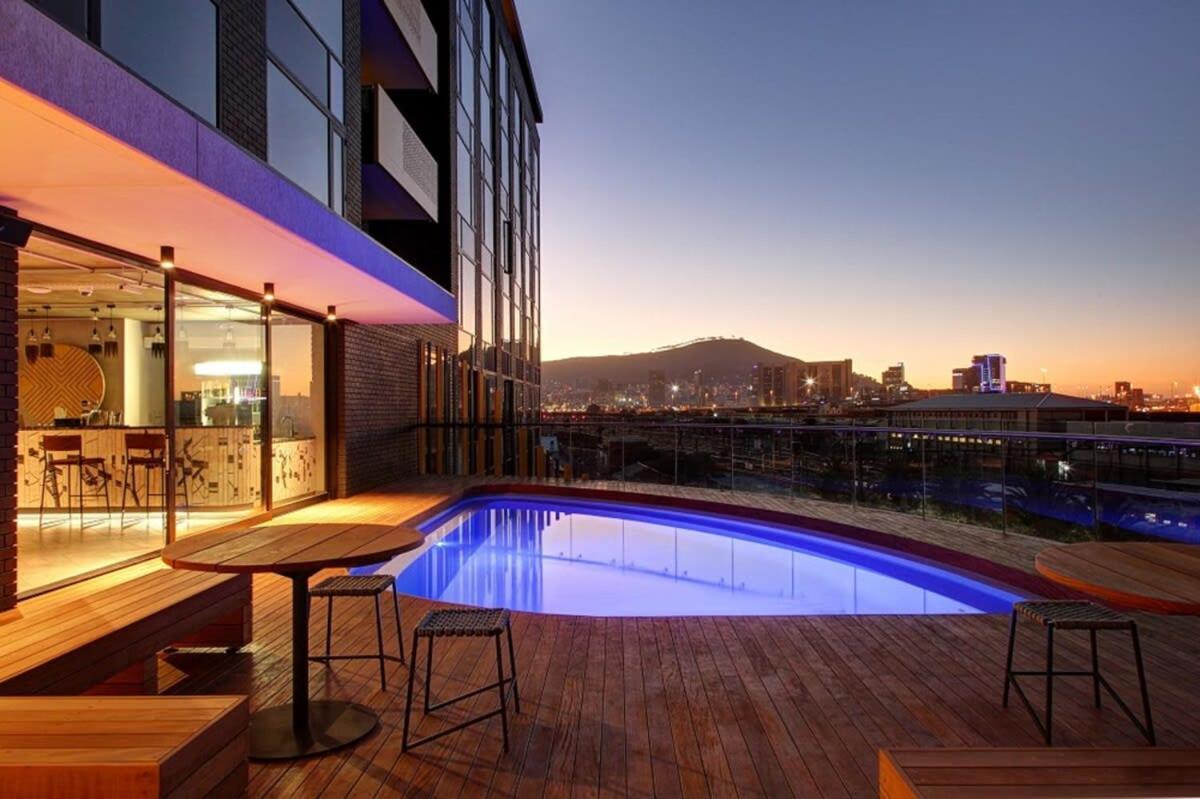 Apartment 410 Wex1 By Perch With Daily Housekeeping *