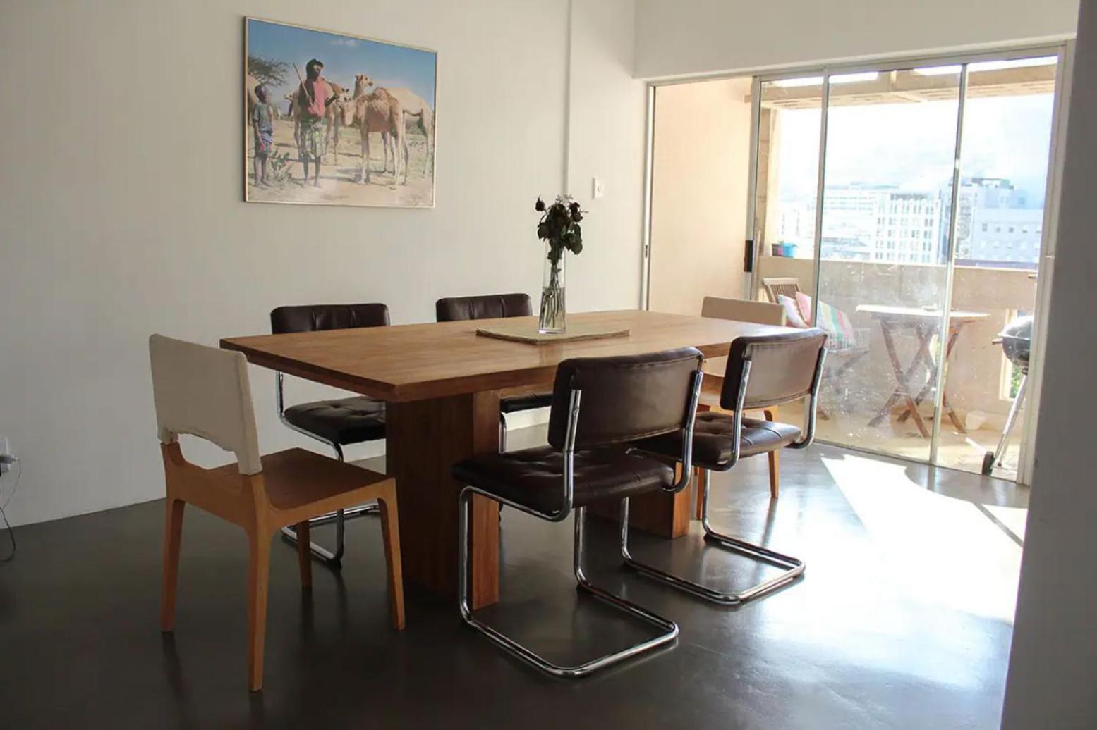 No Load-shedding Spacious Oasis With Epic Views