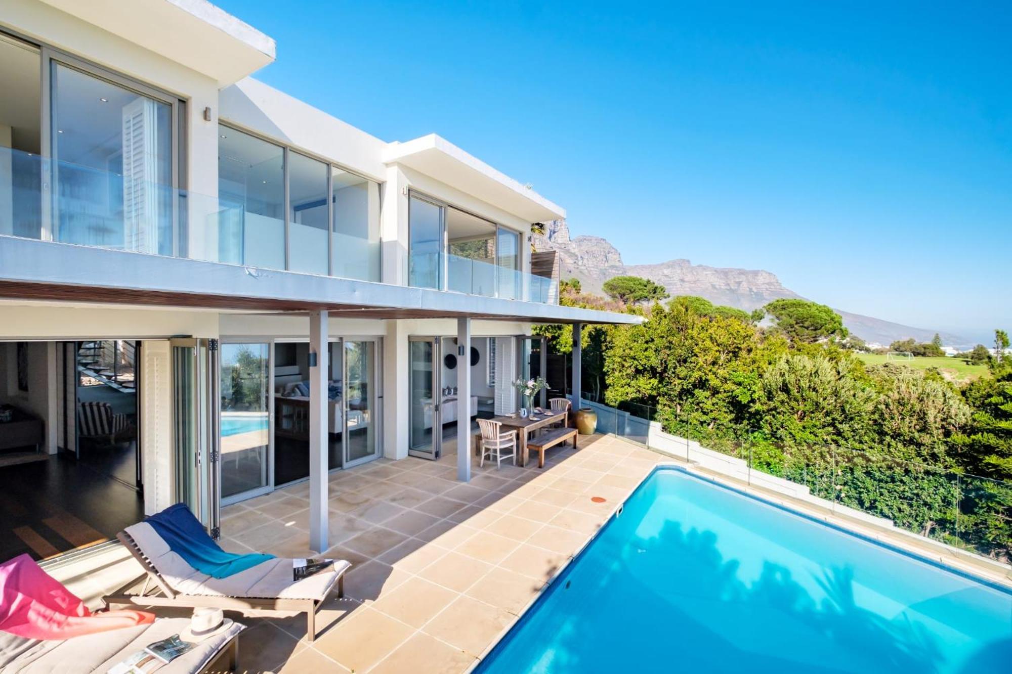 Villa Shakawe Cape Town