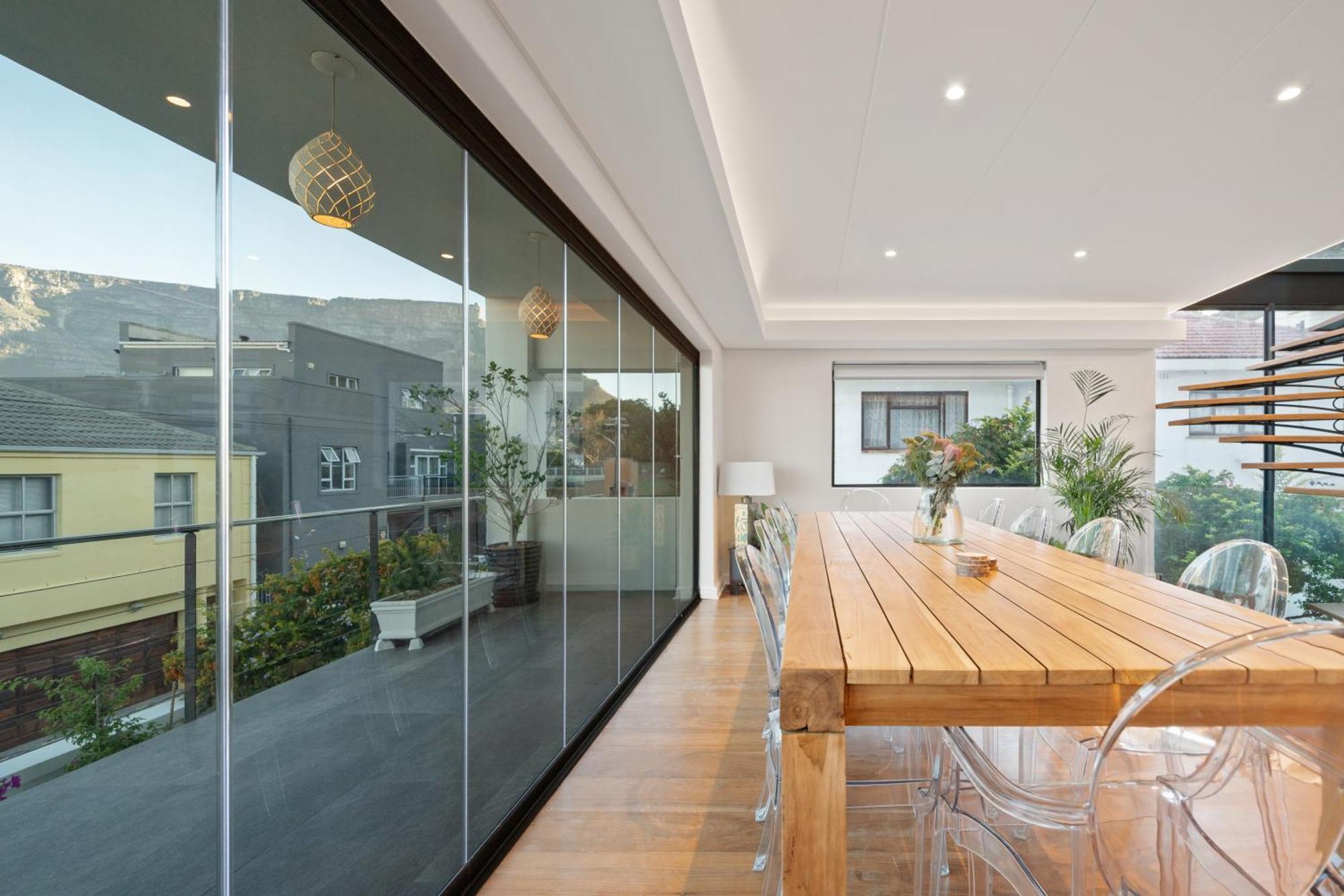 The Lookout - Panoramic 4 Bedroom House With Free Wifi And Pool