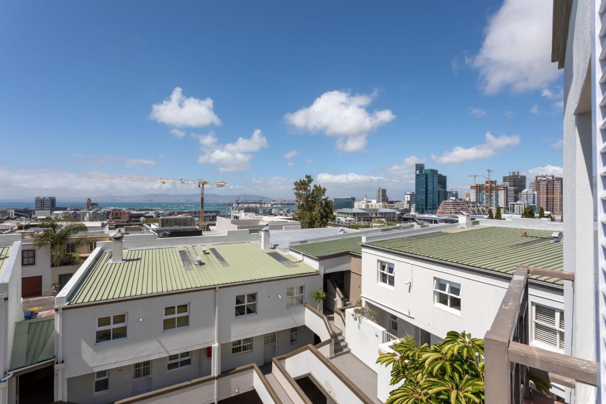 Apartment 207 De Waterkant Piazza *