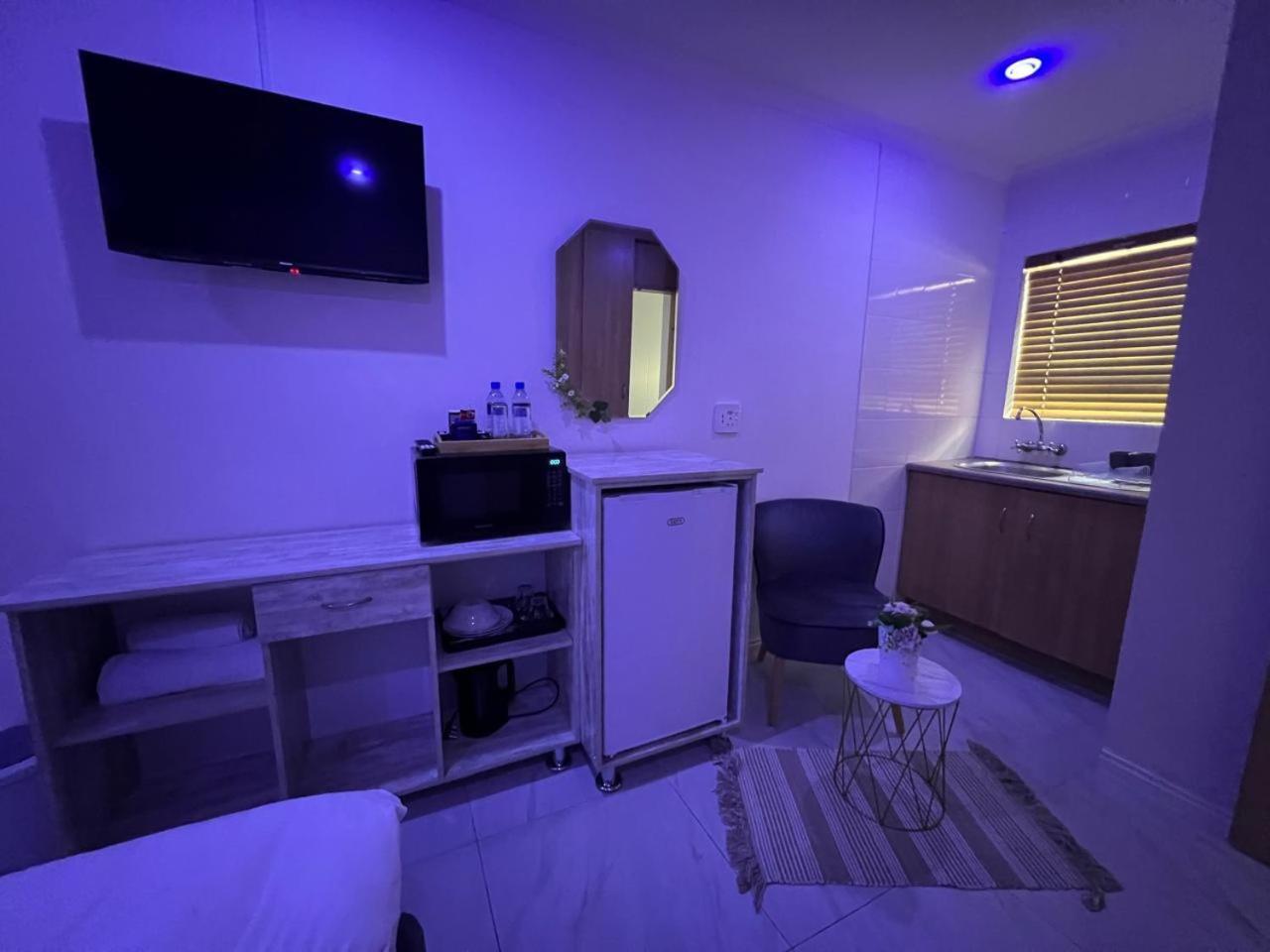 Serena 2 Guest house *