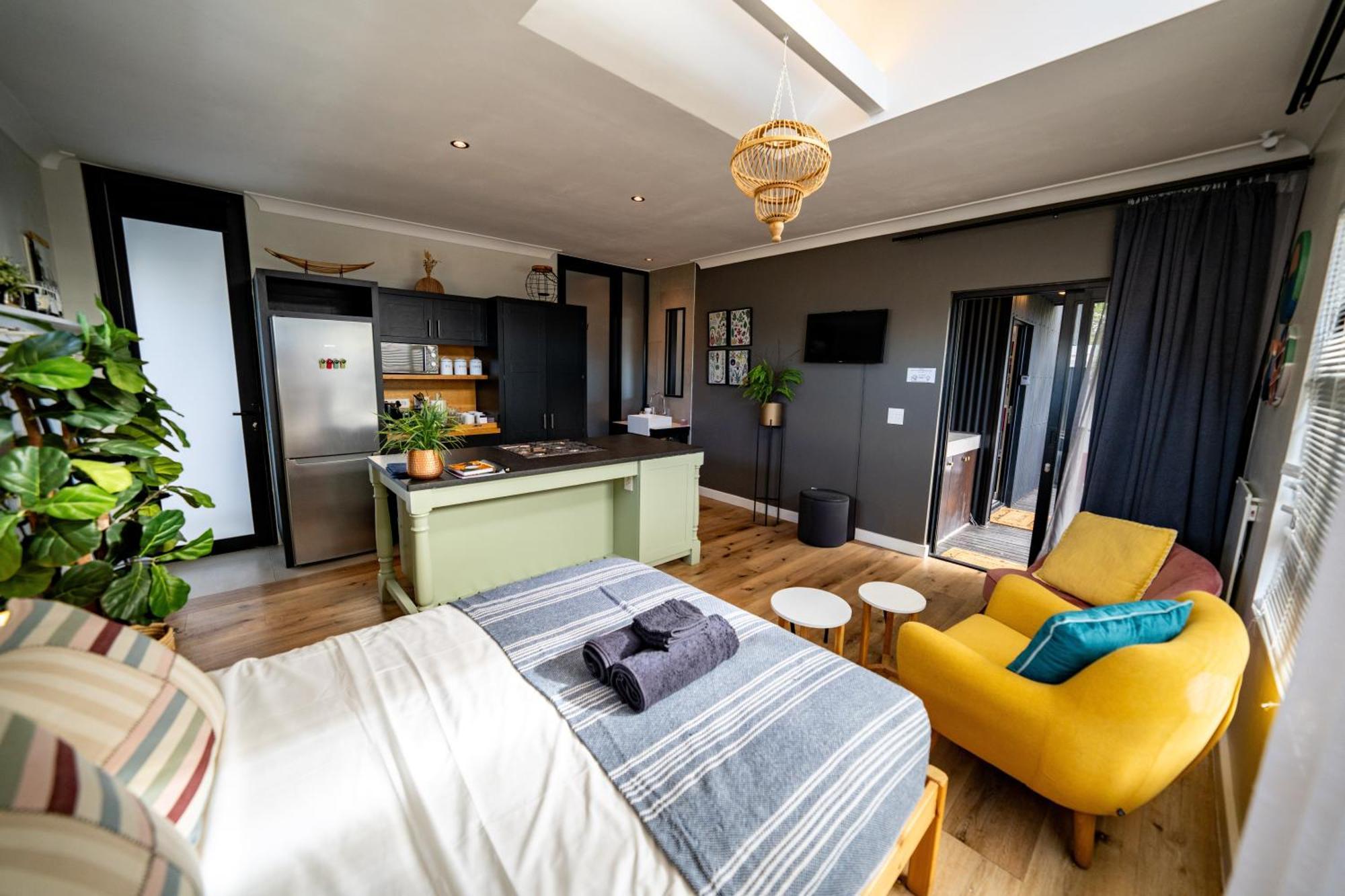 Point's Nest - Indulge In An Urban Oasis Apartment Cape Town
