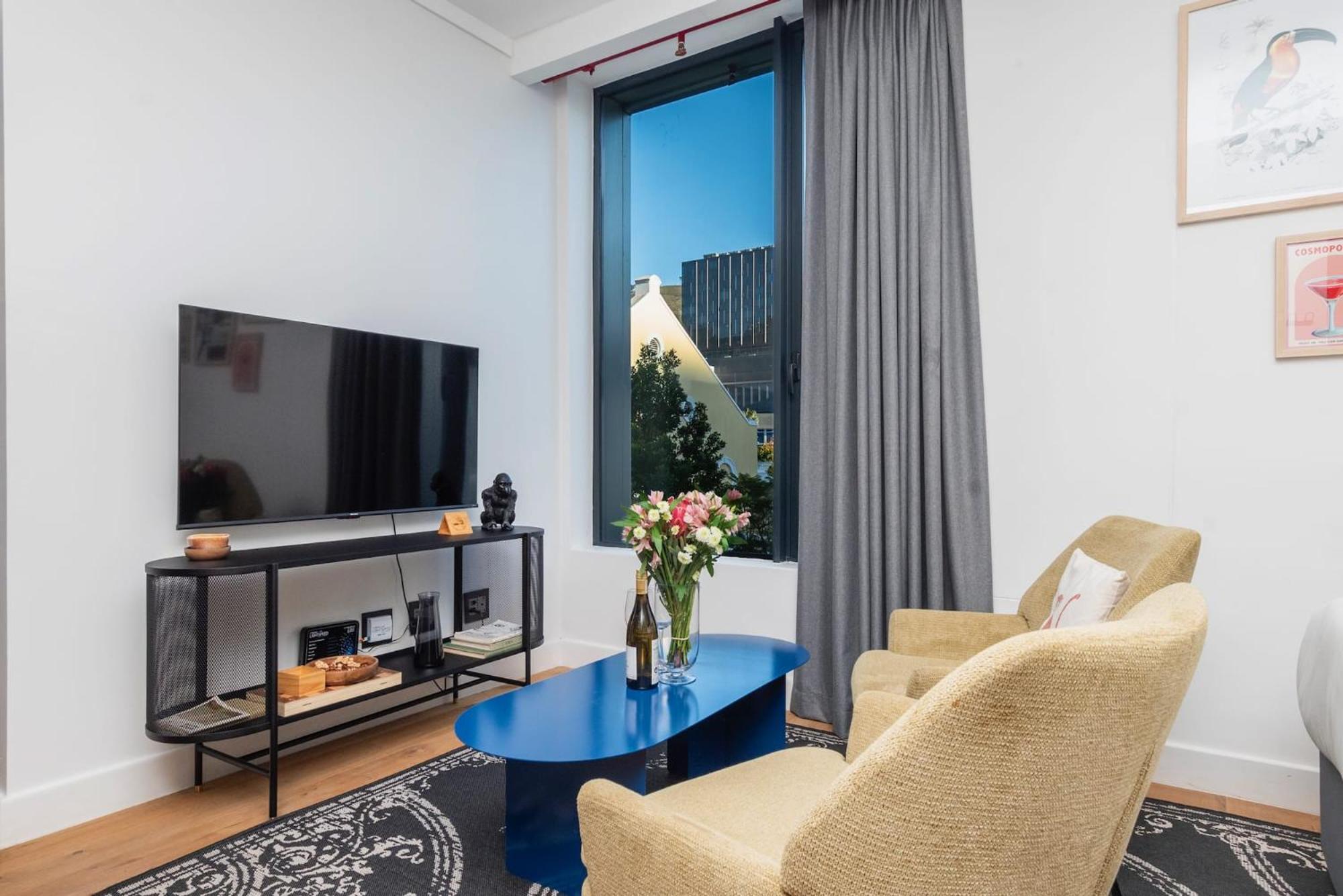 Chic Retreat At The Barracks On Bree Street