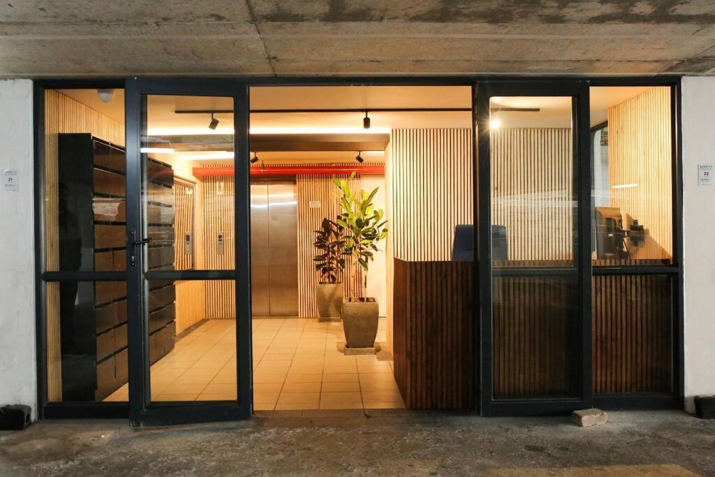 Apartment Crimson Square Cape Town