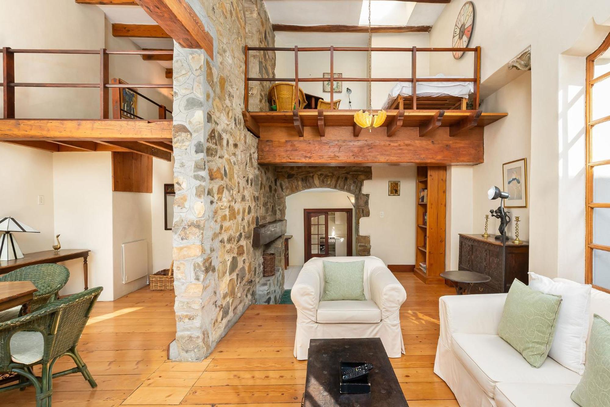 Idyllic - Rooftop Deck - Mountain Views Holiday home *