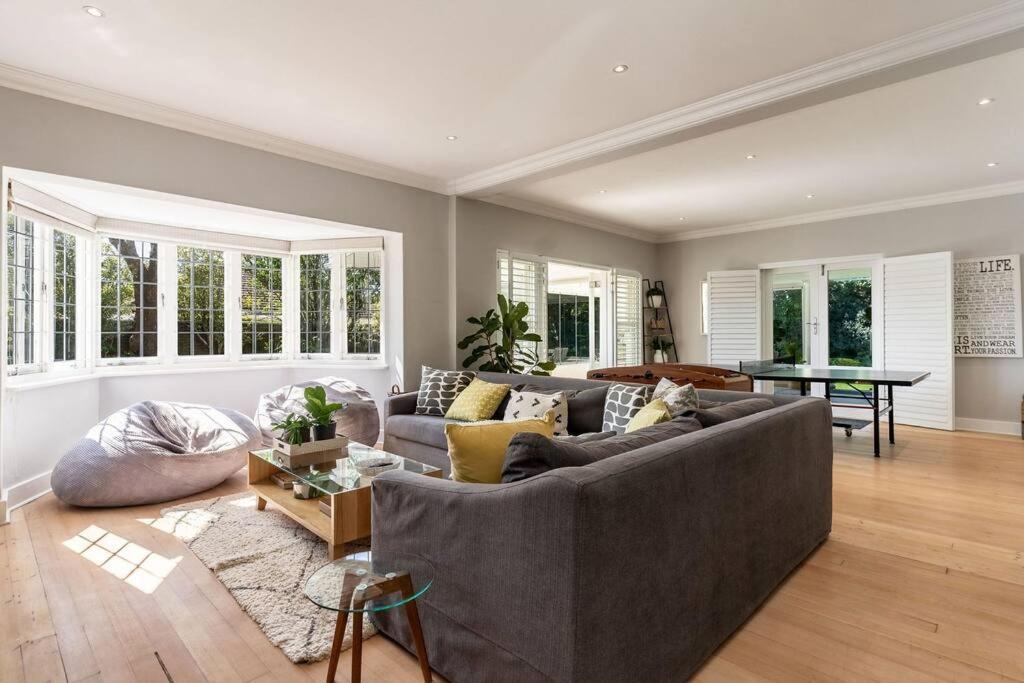 Elite Oasis With Private Padel Court * Cape Town