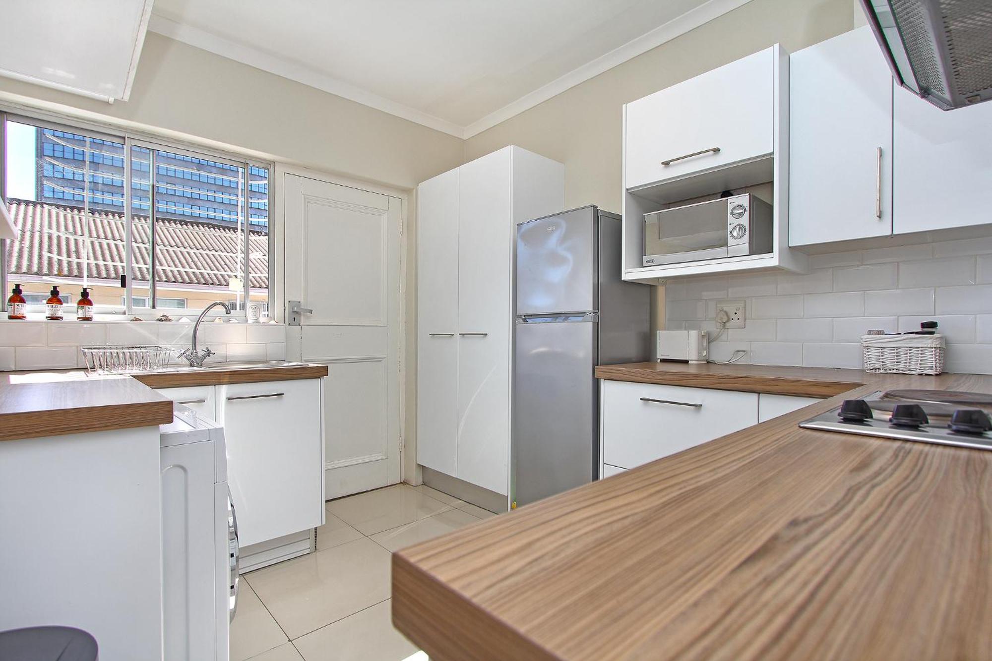 Apartment Arrow Court 1b Cape Town