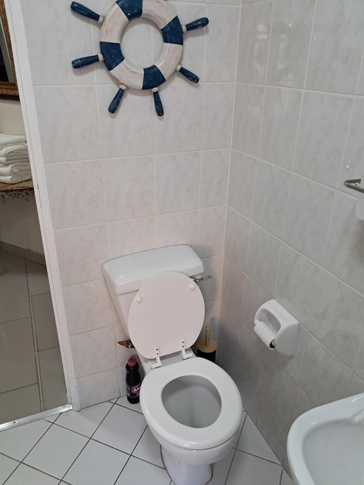 Ina Se Huisie In Blouberg Self Catering Apartment *