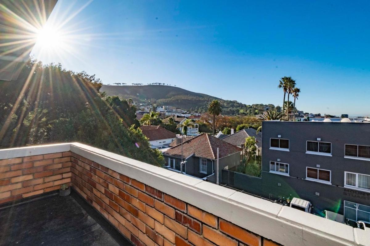 Woodlands House Charming 1br