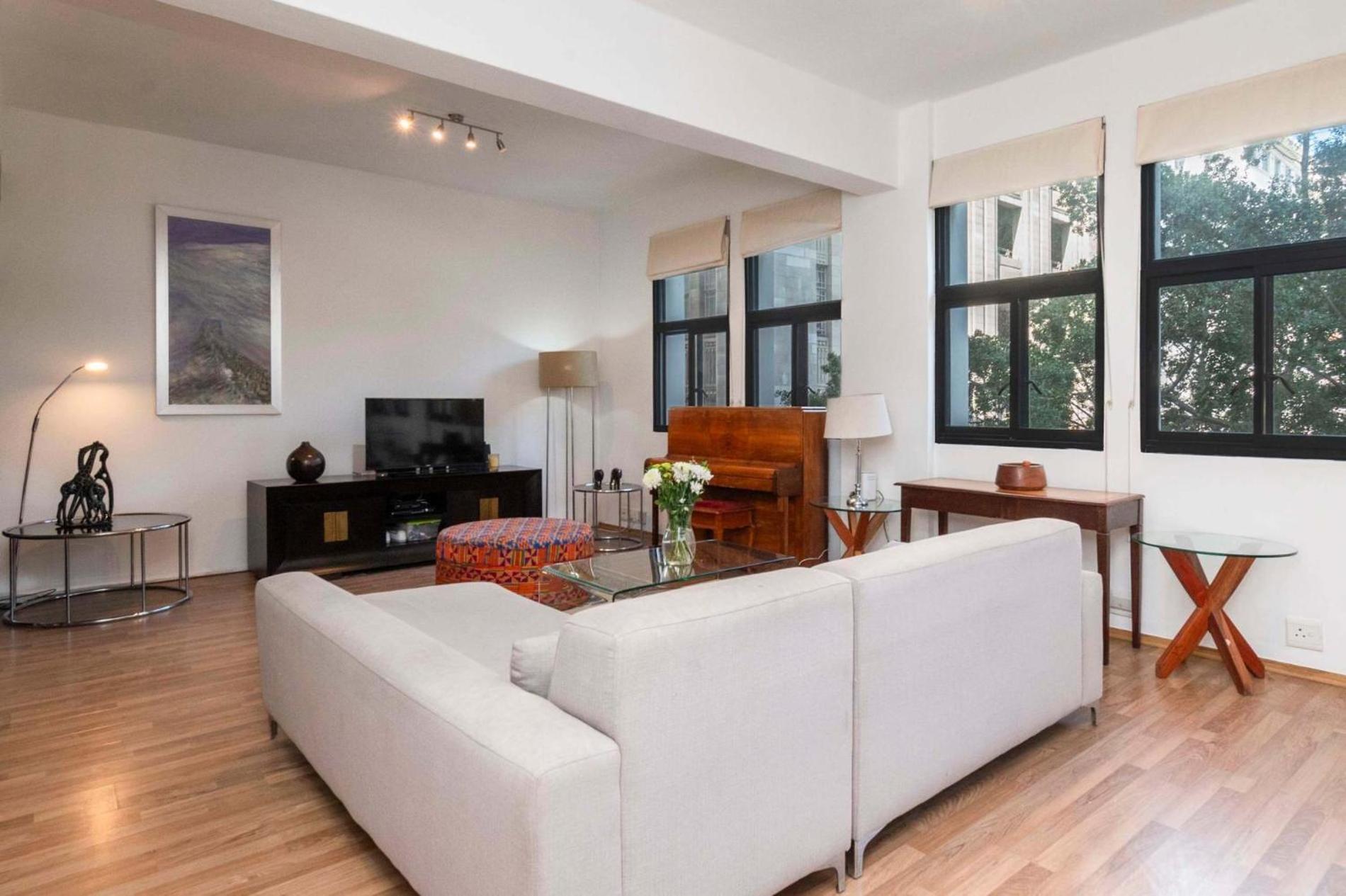 Greenmarket Place Contemporary Retreat Apartment