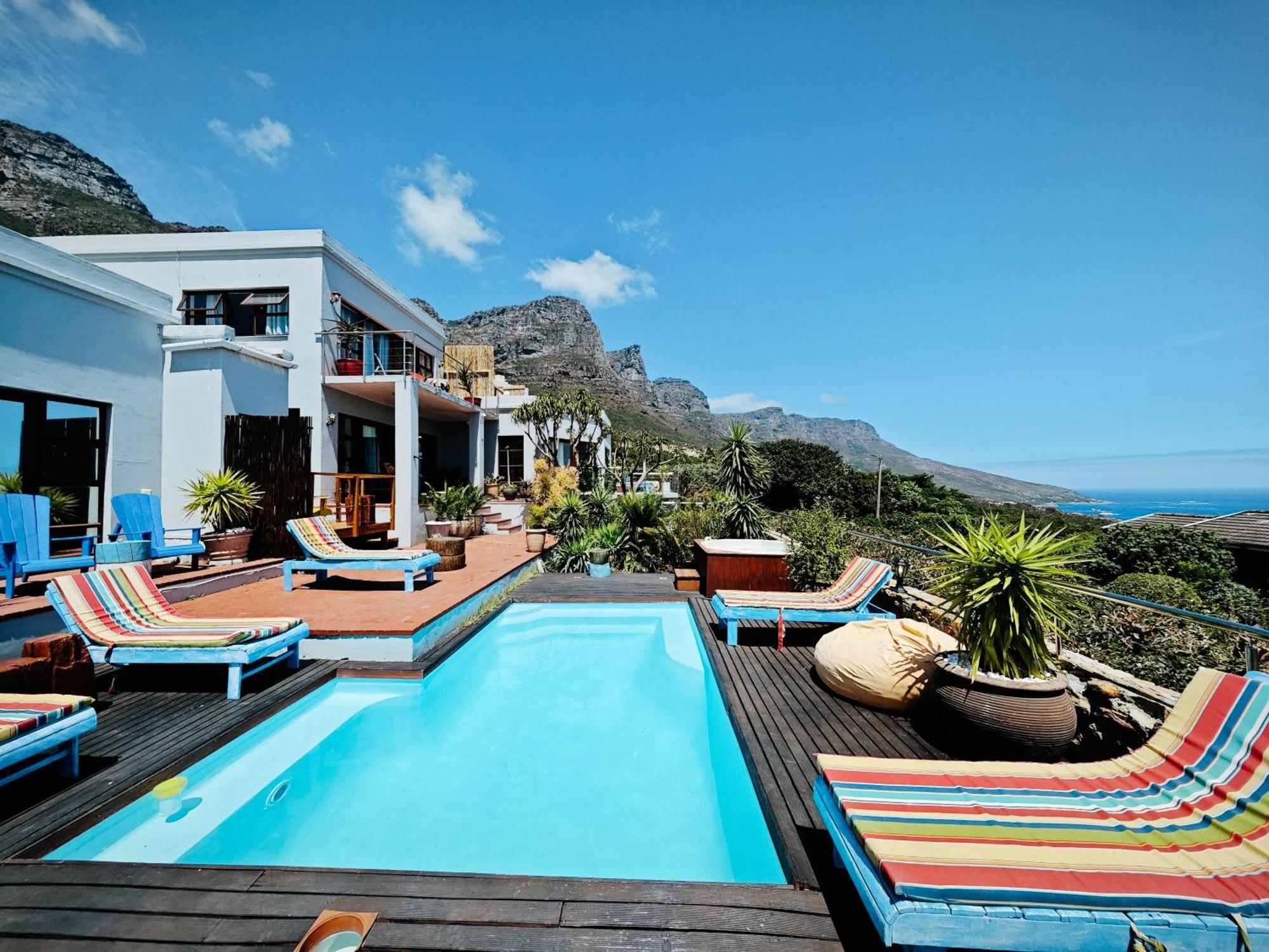 Beachwood Camps Bay * Cape Town