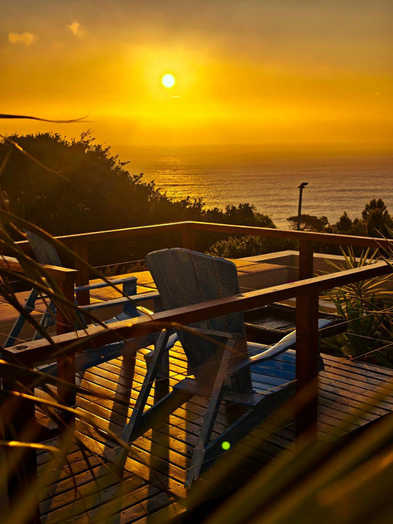 Beachwood Camps Bay Guest house *