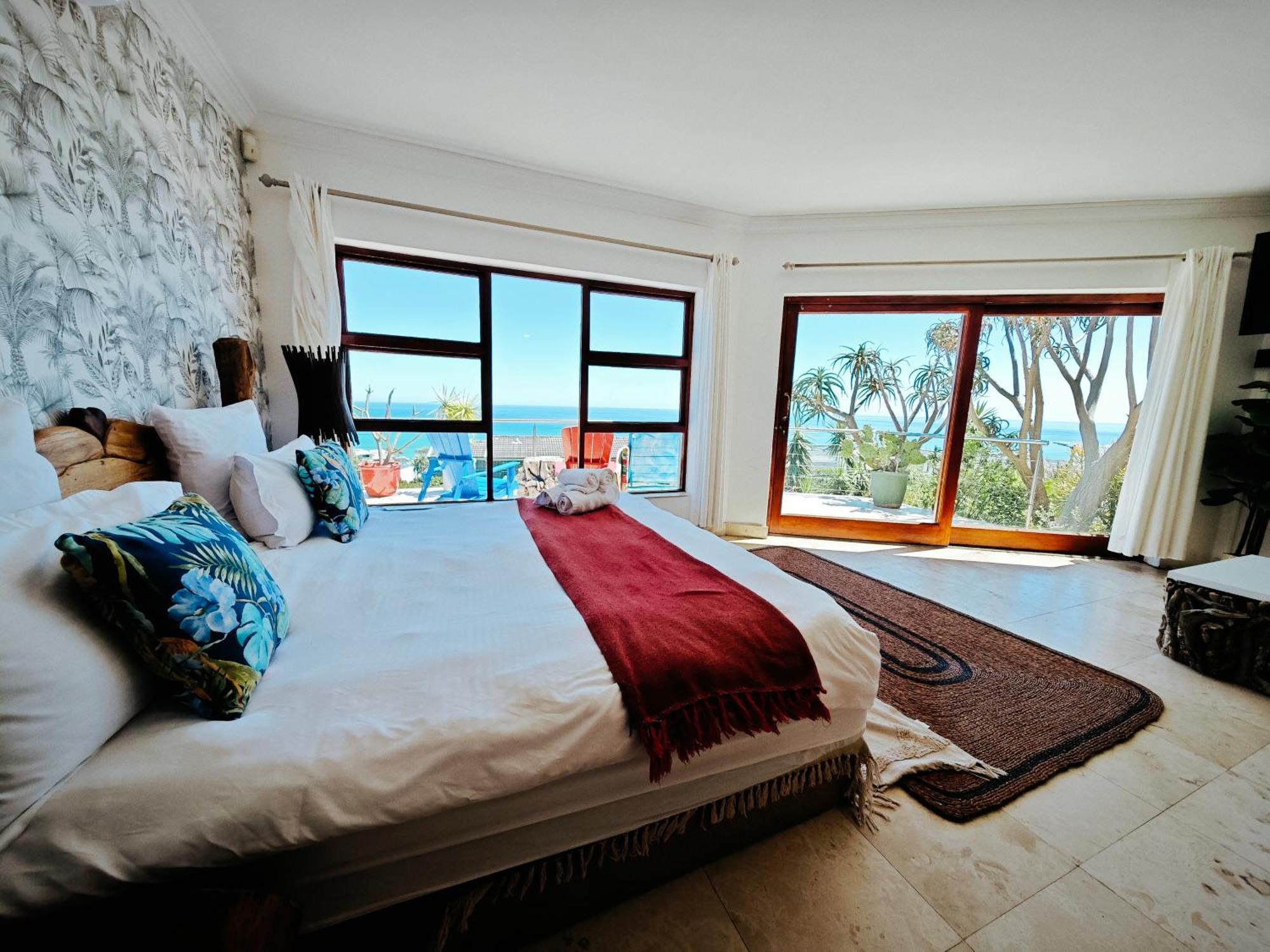 Beachwood Camps Bay *