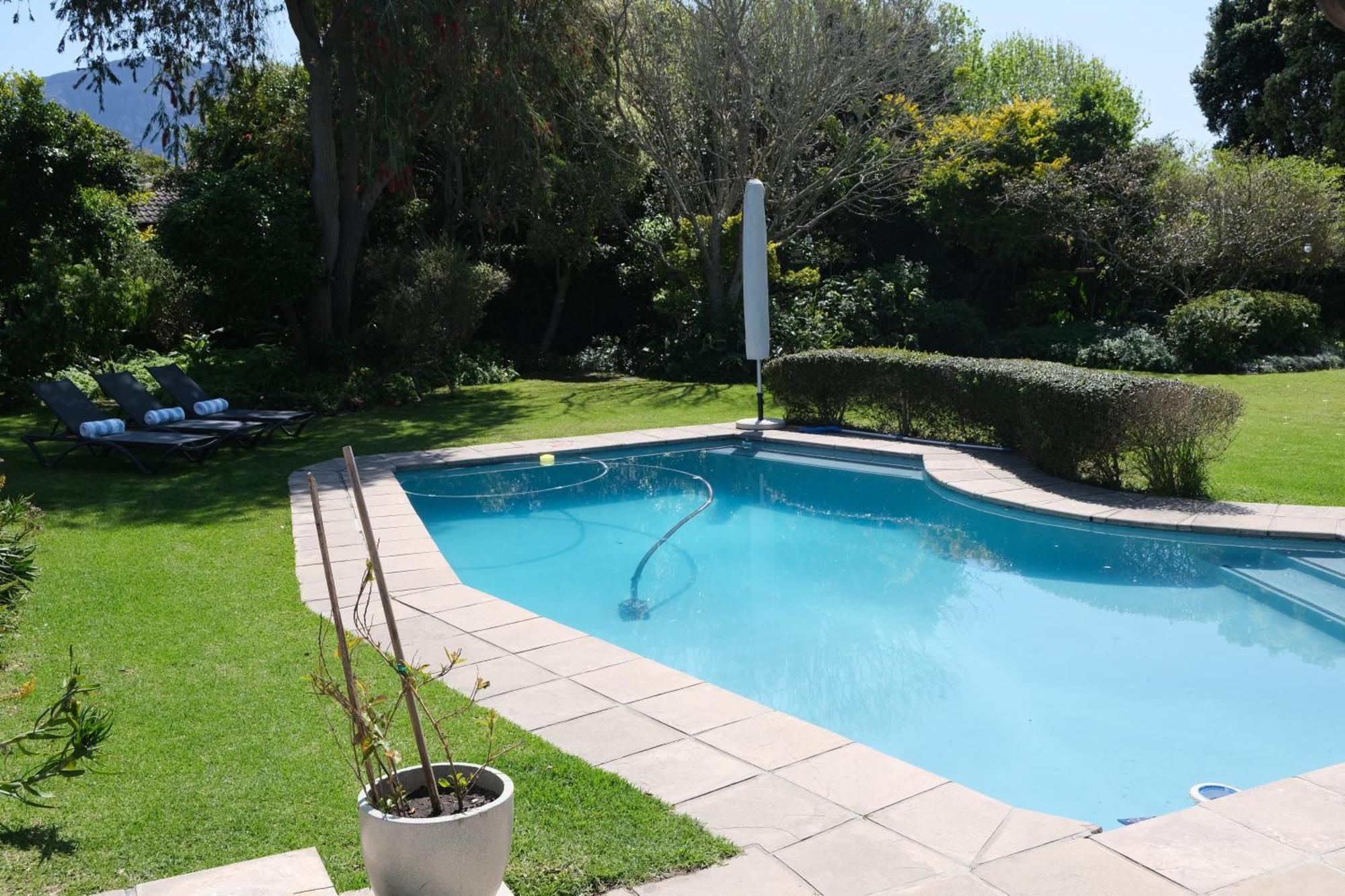 High Hedges Guest Constantia Cape Town