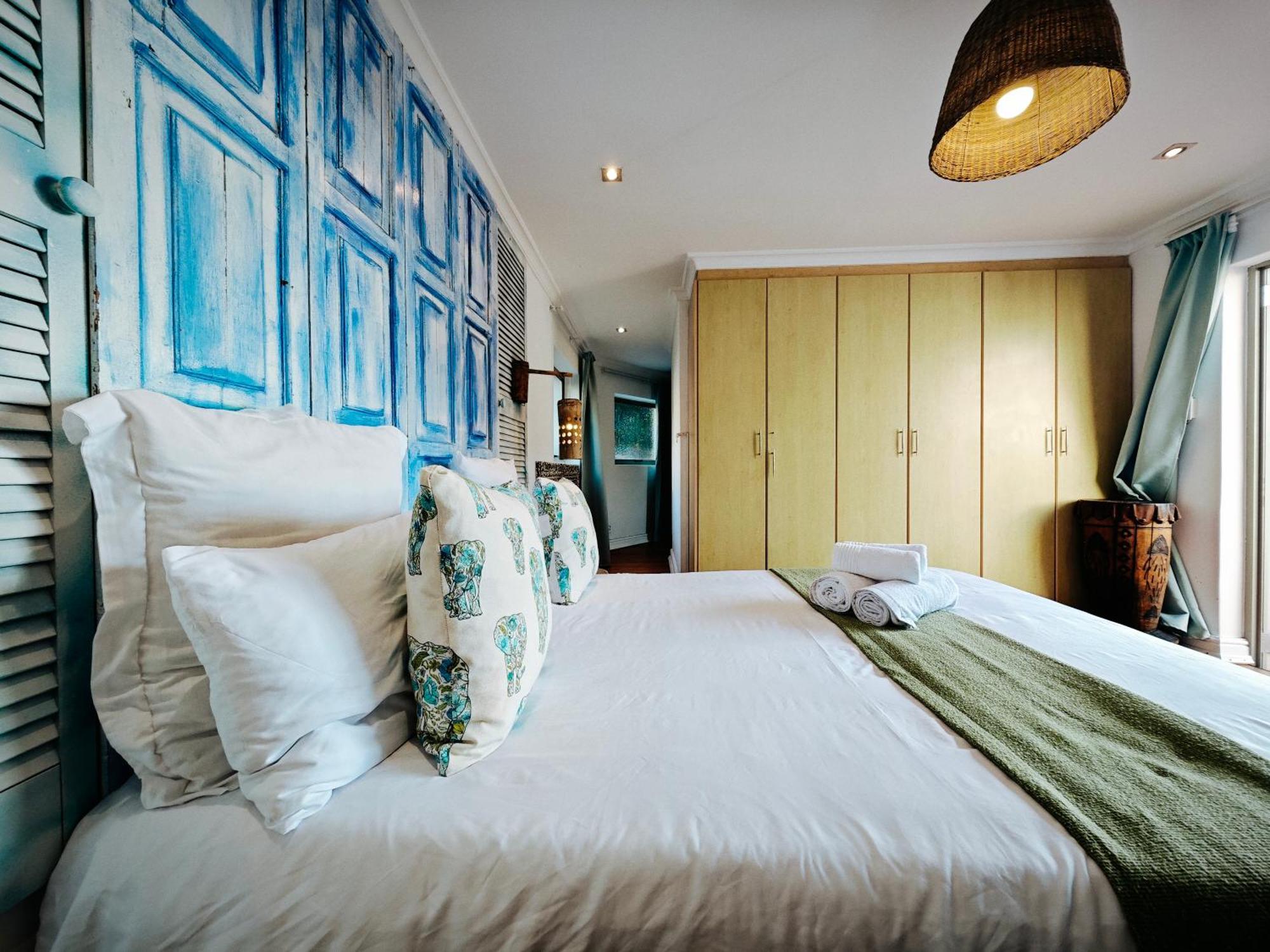 Beachwood Camps Bay * Cape Town