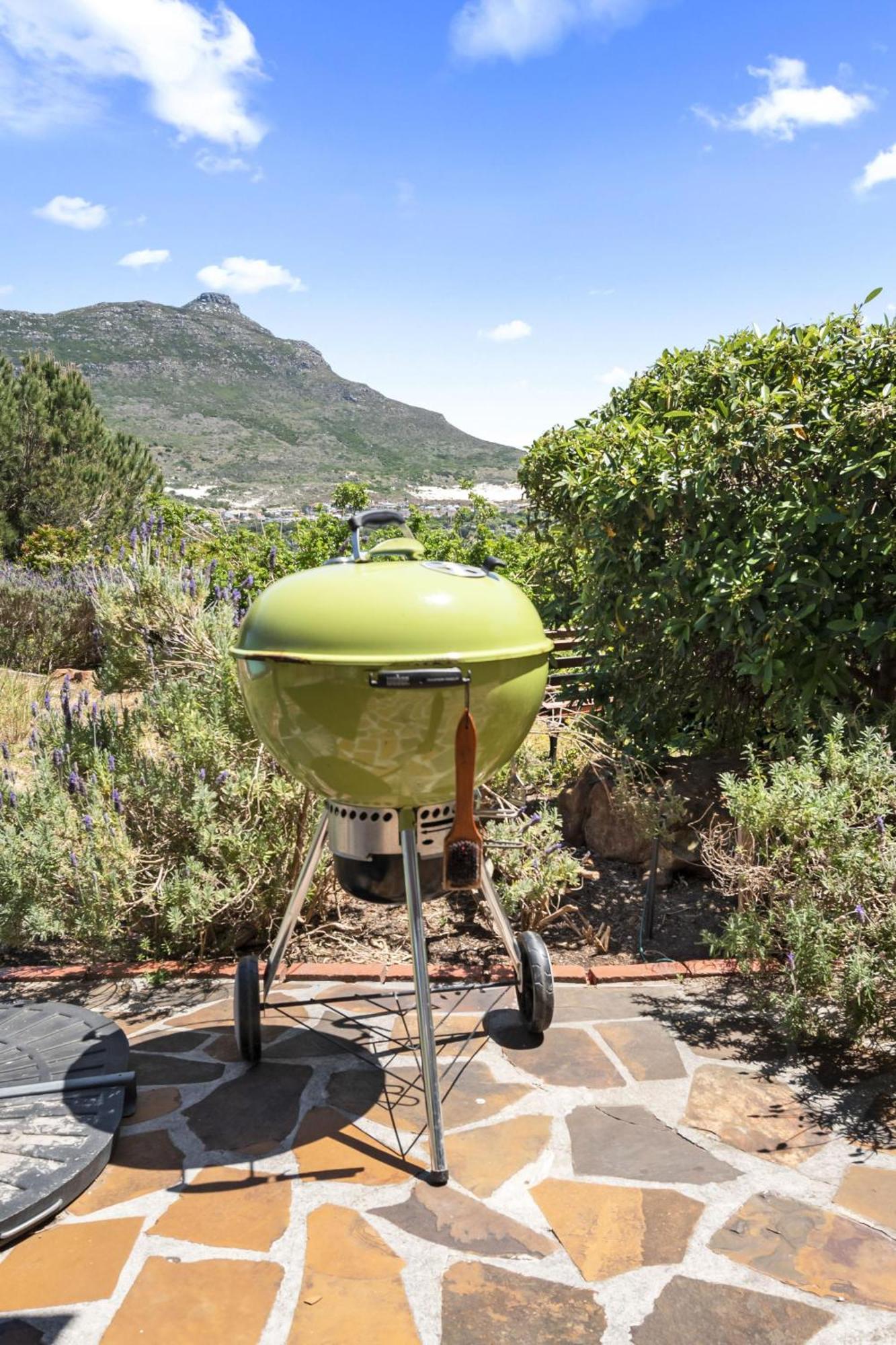Villa Hout Bay Coastal With Mountain Views Cape Town