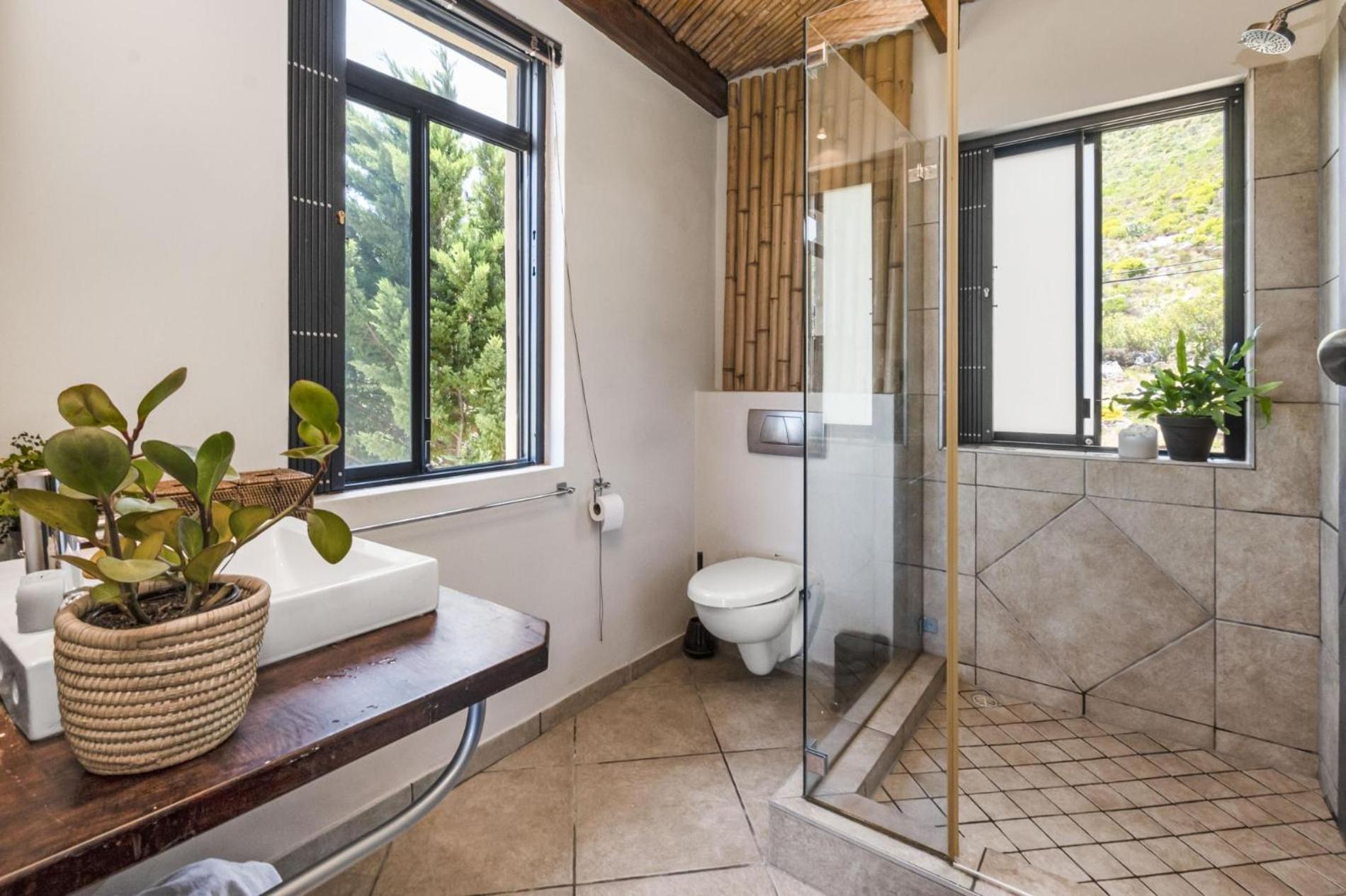 Villa Hout Bay Coastal With Mountain Views *