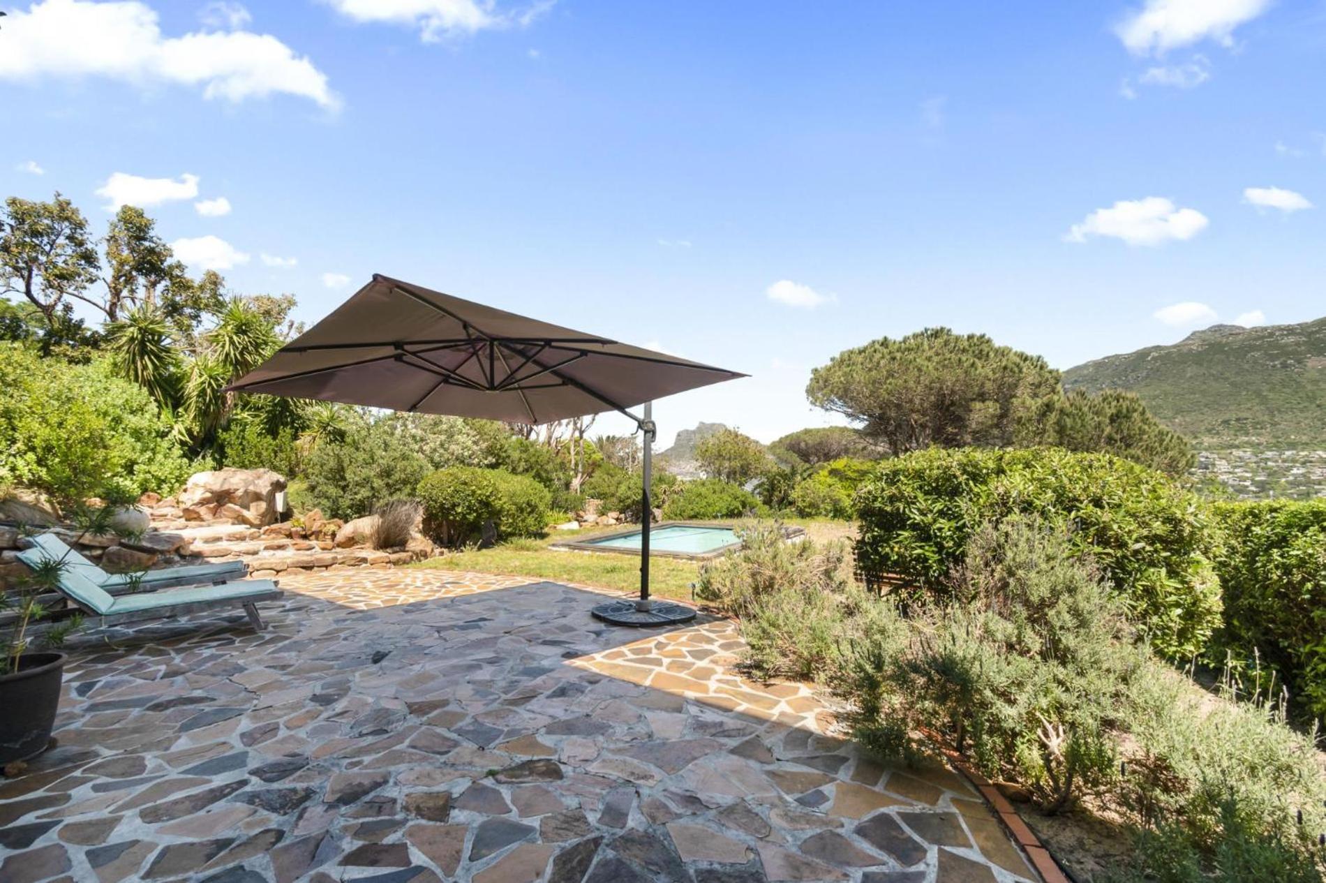 Hout Bay Coastal With Mountain Views Villa *