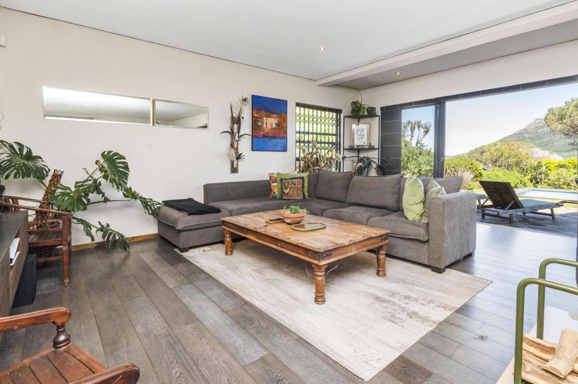 Hout Bay Coastal With Mountain Views