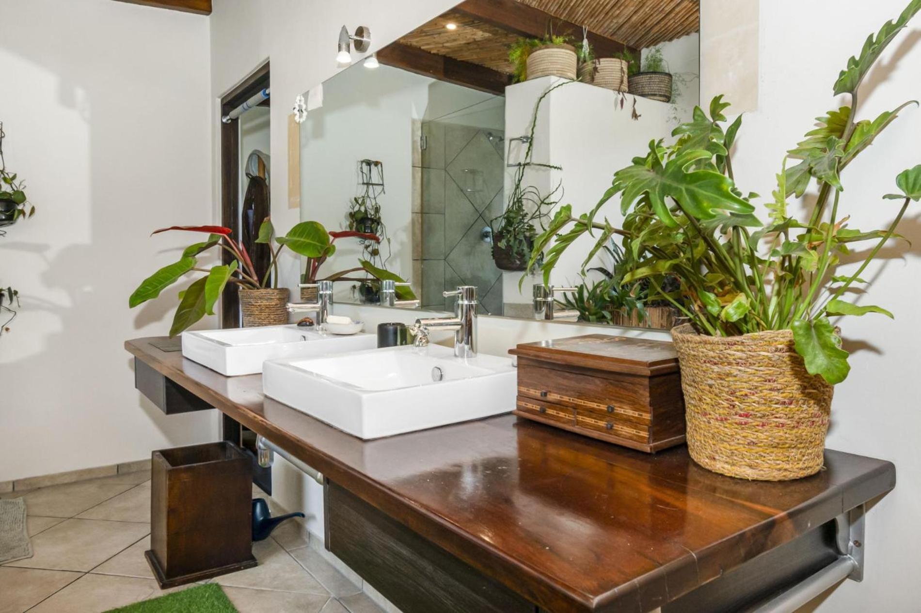 Villa Hout Bay Coastal With Mountain Views *