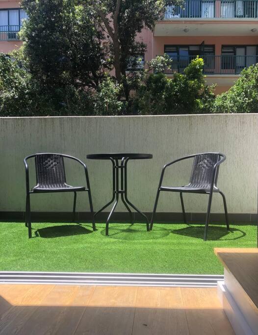 Apartment Seapoint - Pool - Gym - Balcony *